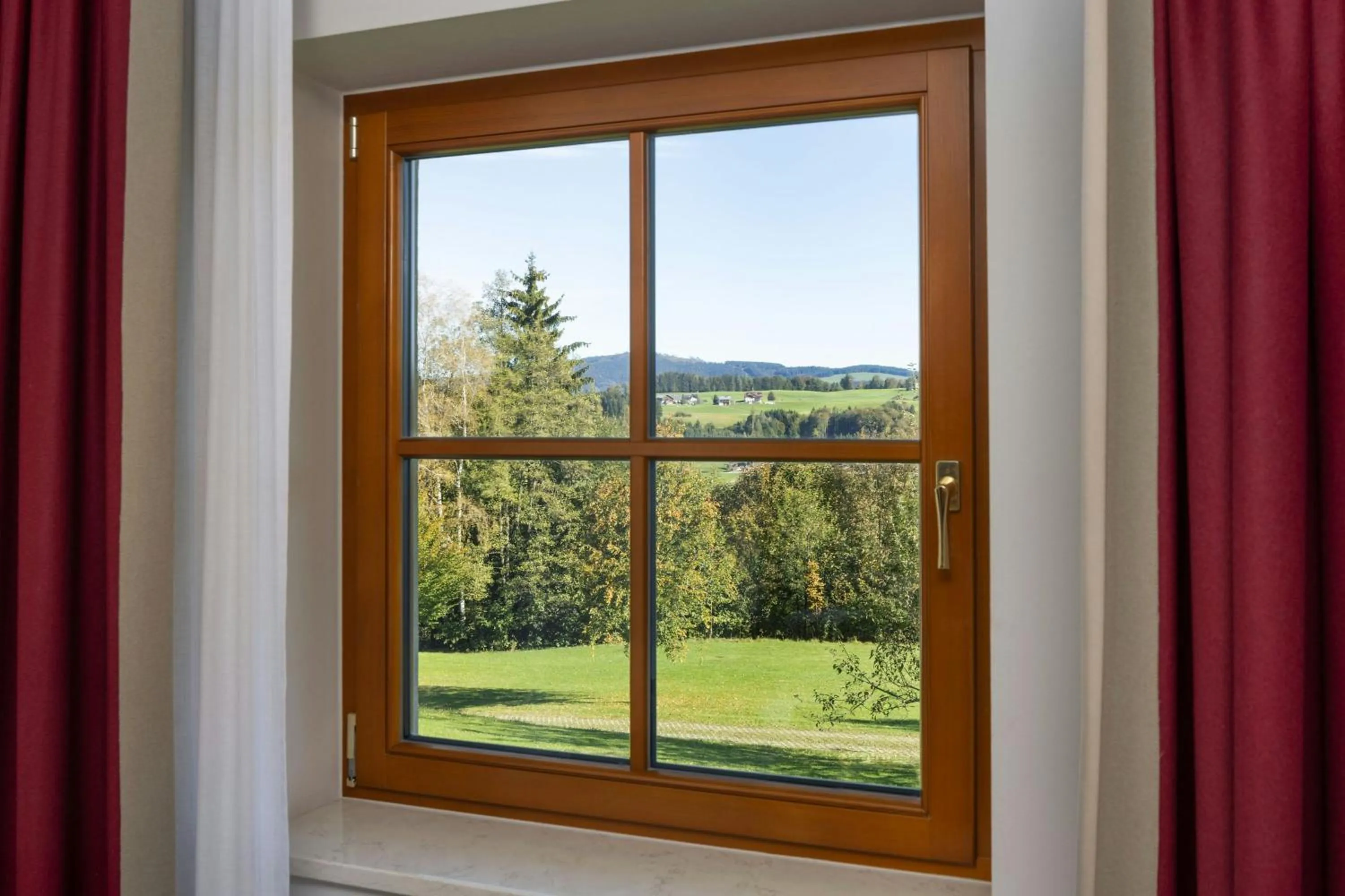 Photo of the whole room in Arabella Jagdhof Resort am Fuschlsee, a Tribute Portfolio Hotel