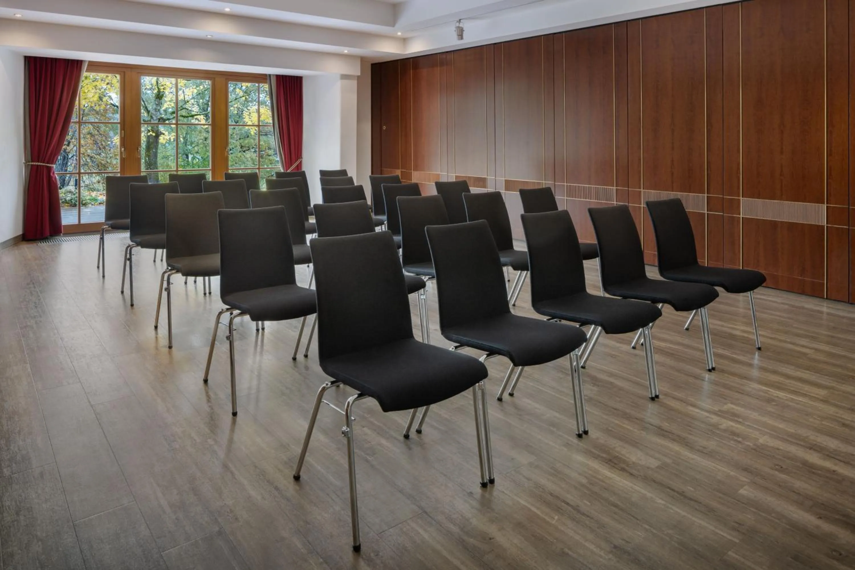 Meeting/conference room in Arabella Jagdhof Resort am Fuschlsee, a Tribute Portfolio Hotel