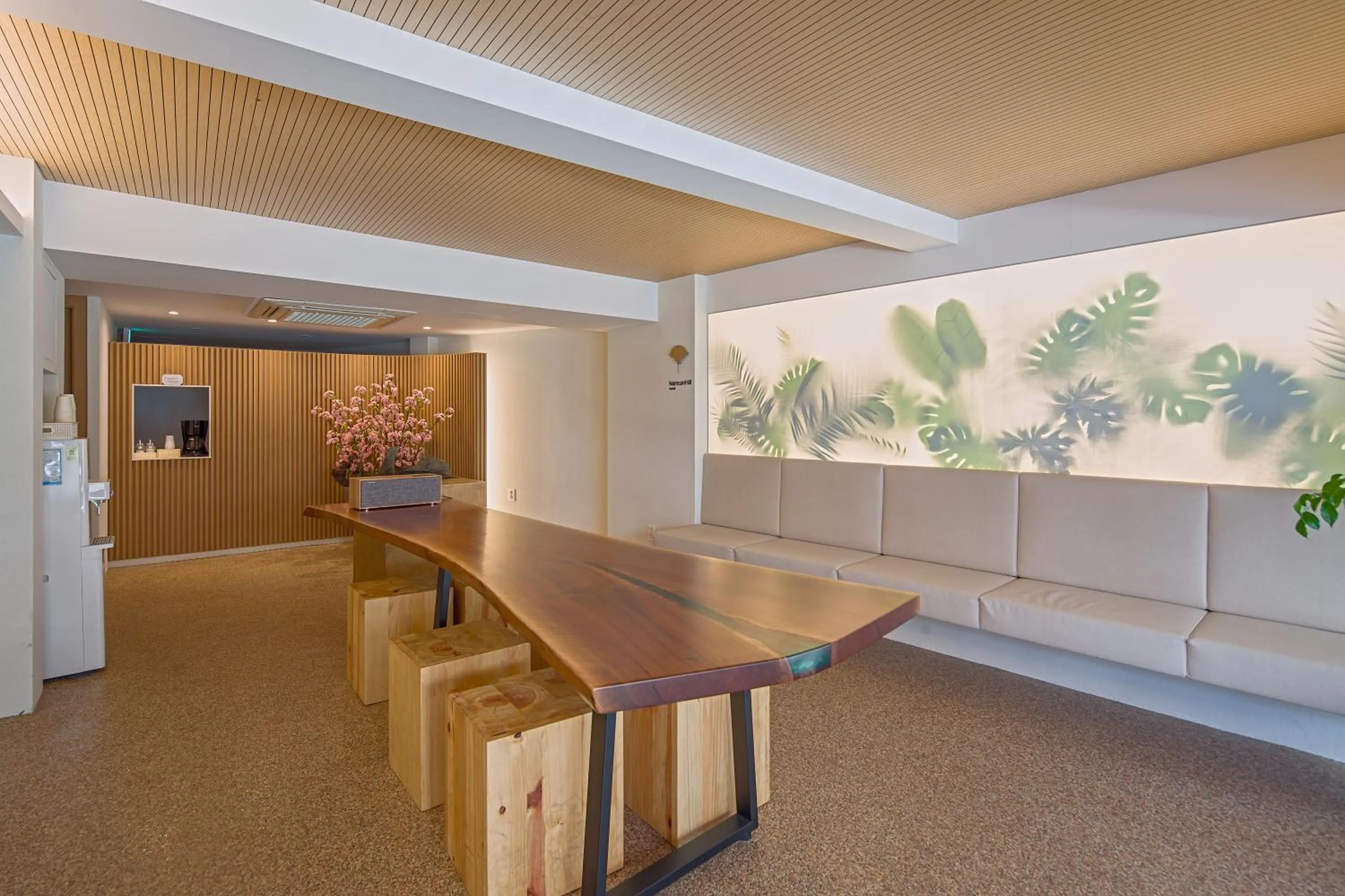 Lobby or reception in Namsan Hill Hotel