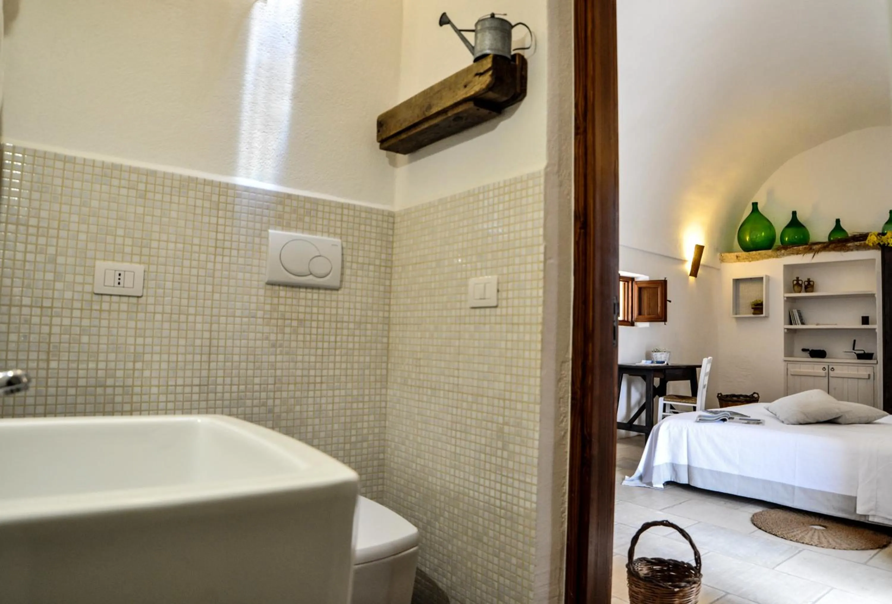 Bathroom, Bed in Masseria Uccio