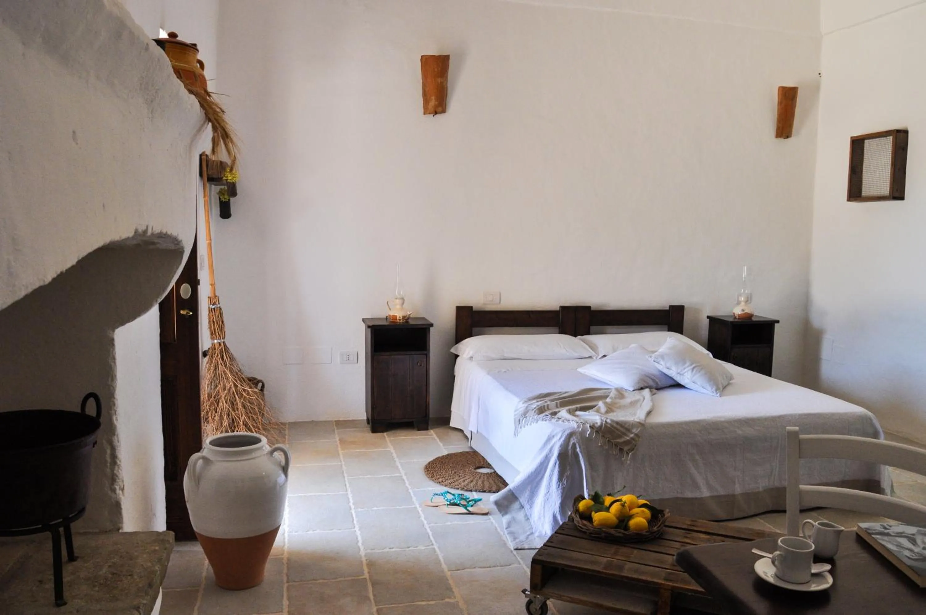 Photo of the whole room, Bed in Masseria Uccio
