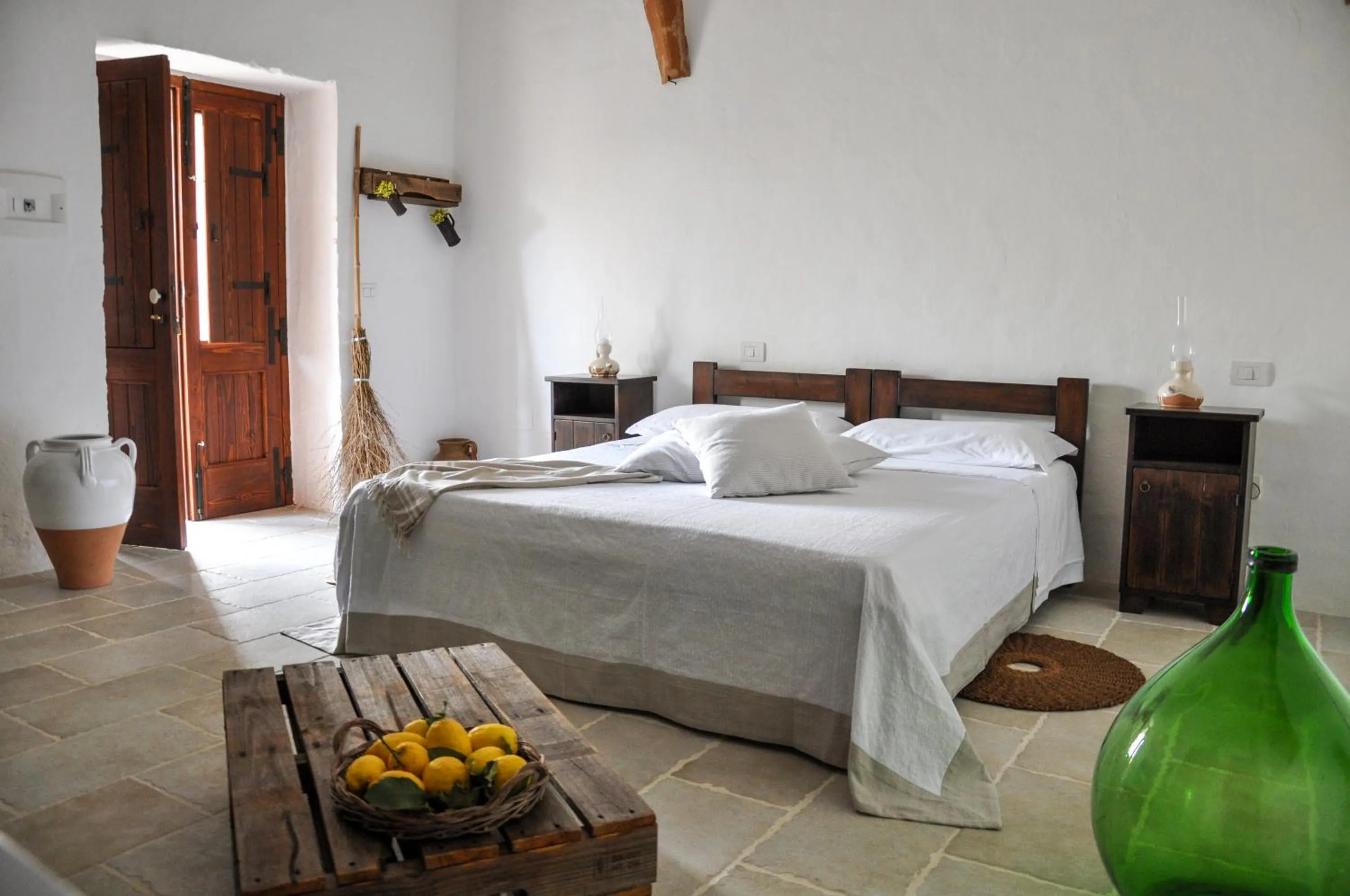 Photo of the whole room, Bed in Masseria Uccio