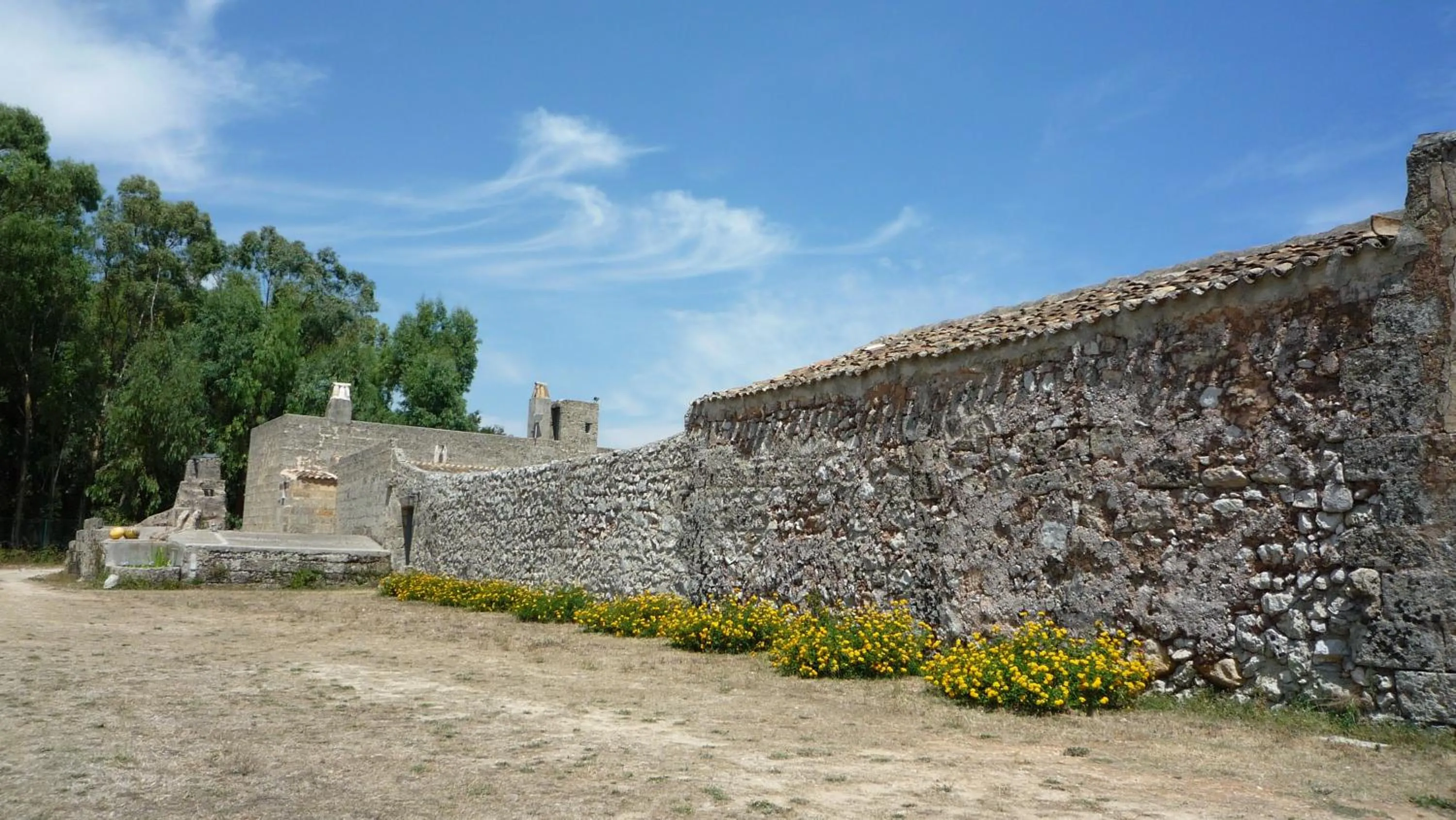 Facade/entrance in Masseria Uccio