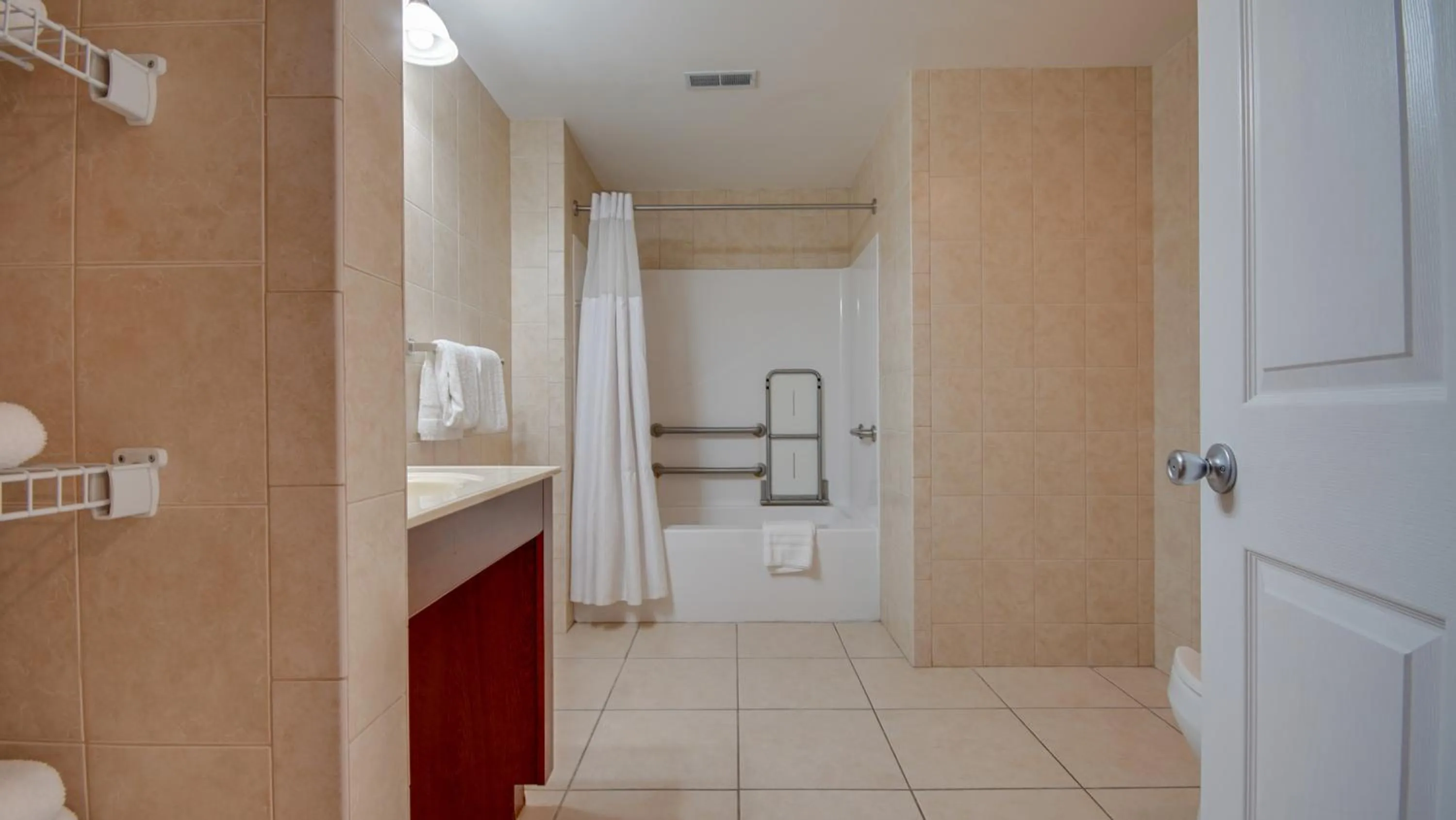 Bathroom in Americana Condos 10th street