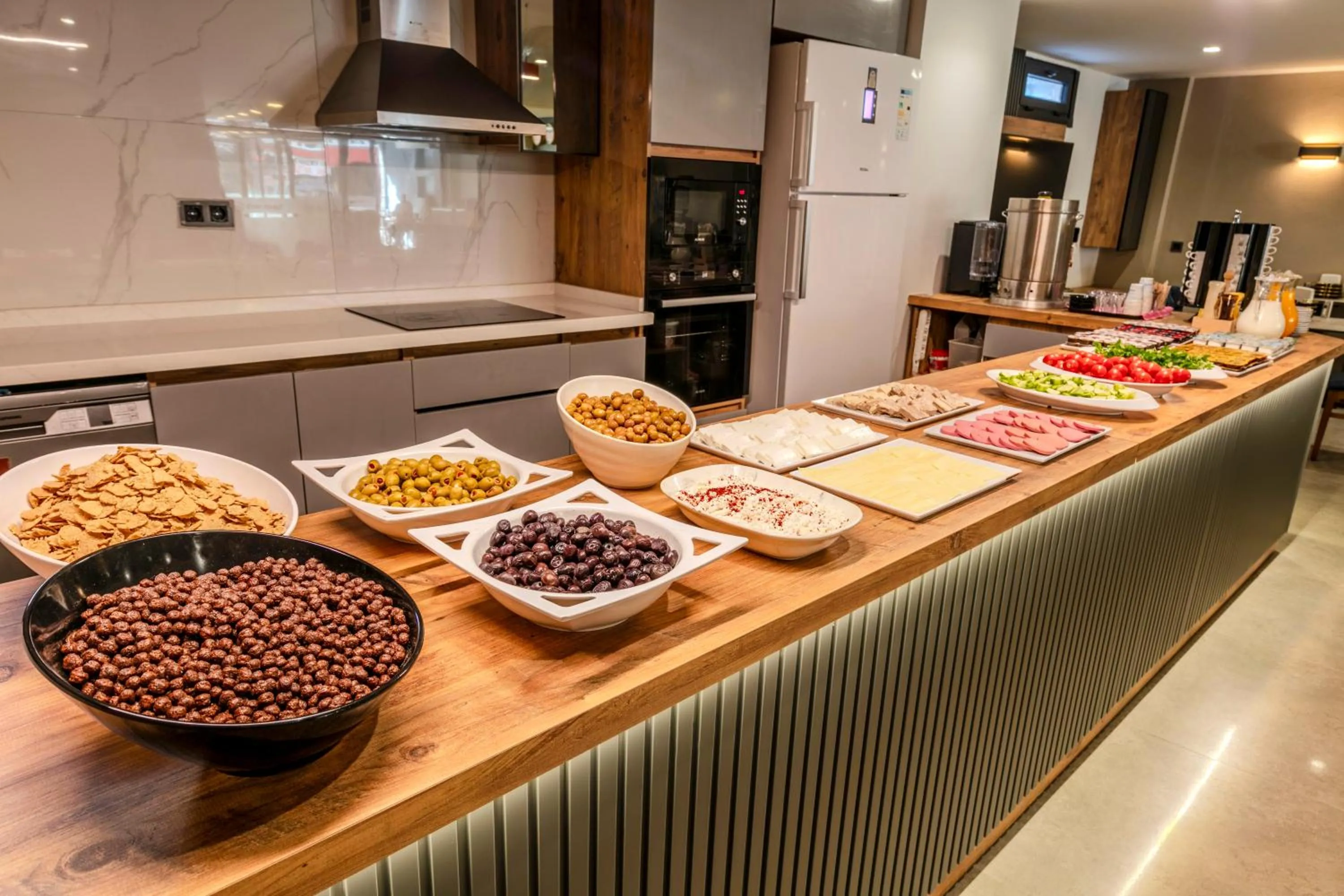 Buffet breakfast in EViM HOTEL ÇORLU