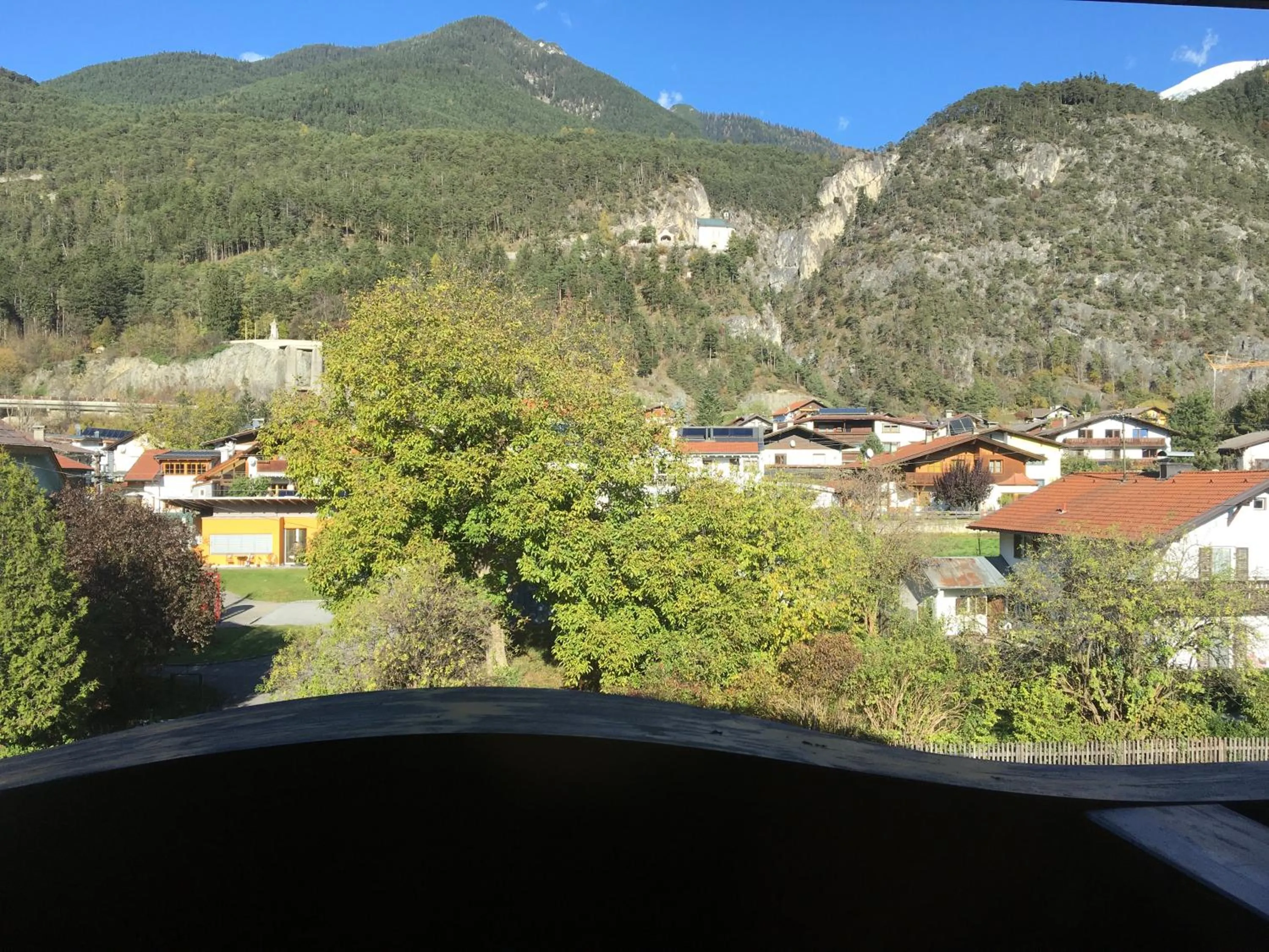 Neighbourhood in Hotel Tyrolis