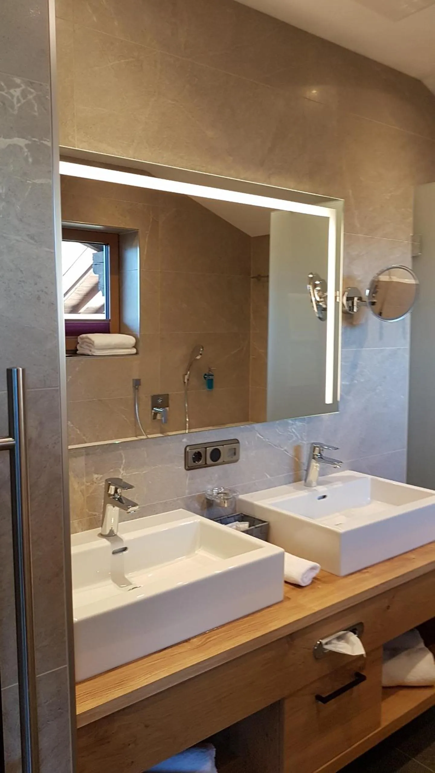 Day in Hotel Tyrolis