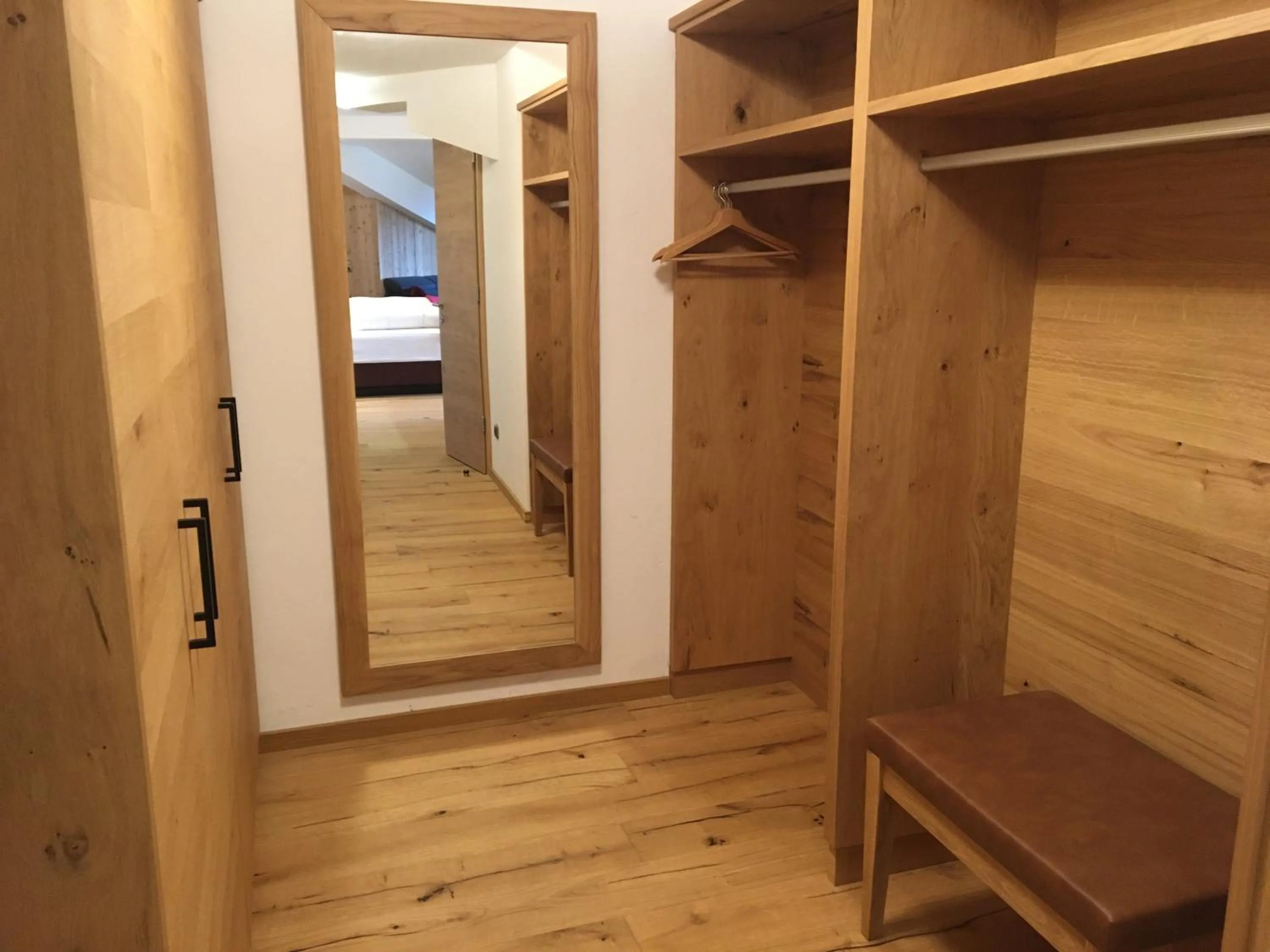 Area and facilities, Bed in Hotel Tyrolis