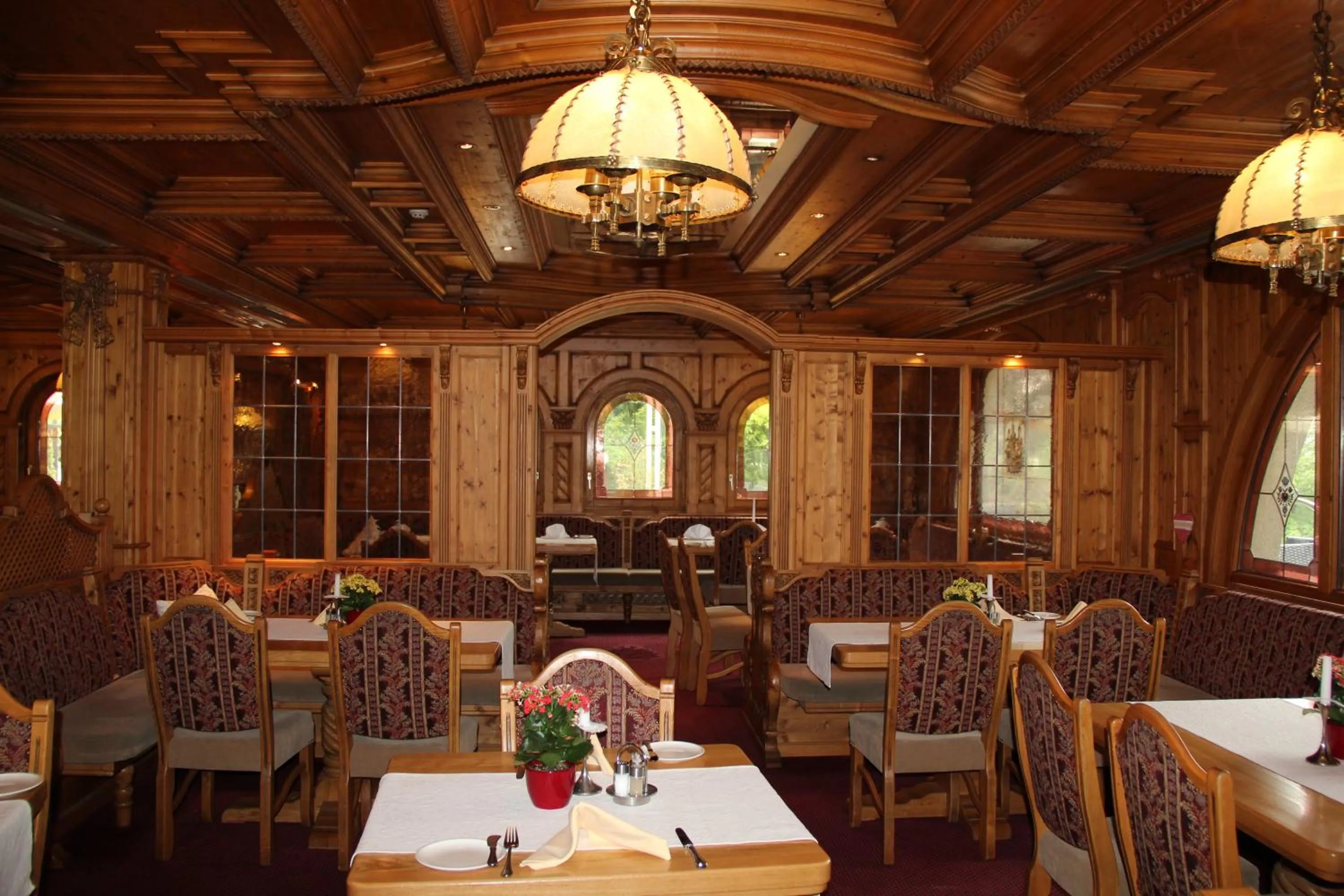 Restaurant/places to eat in Hotel Tyrolis