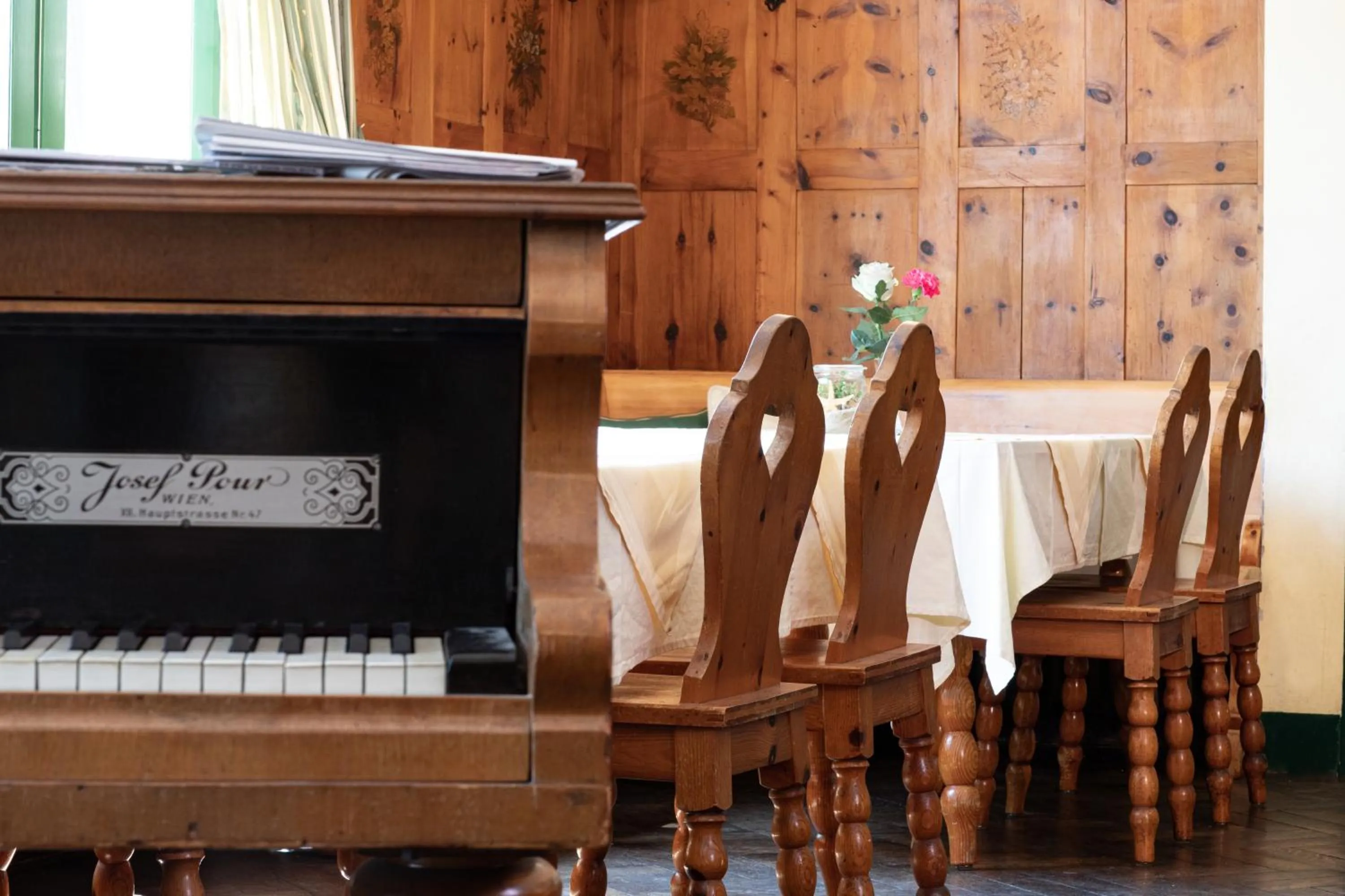 Restaurant/places to eat in Hotel Bergwirt Schönbrunn