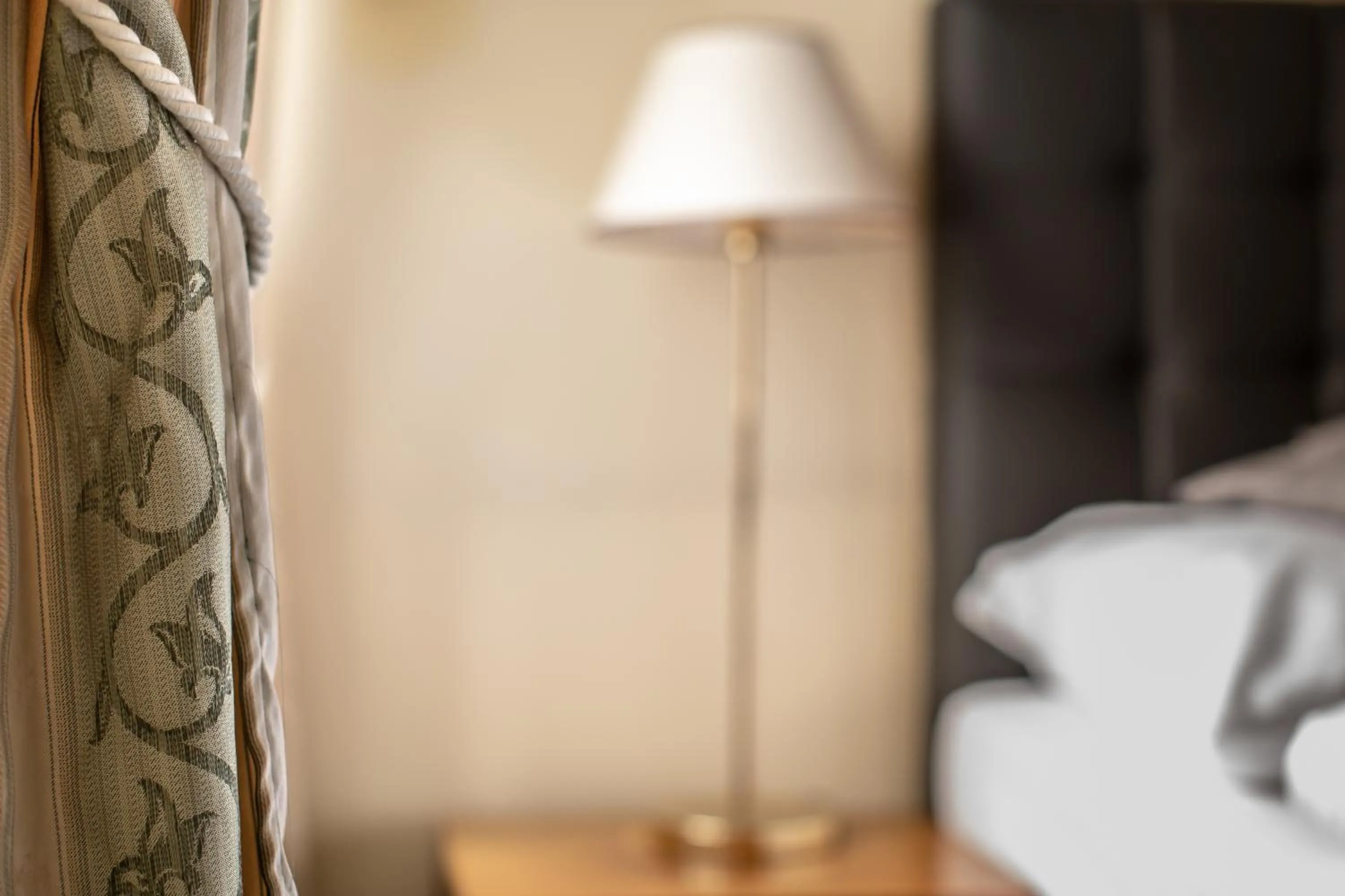 Bed in Hotel Bergwirt Schönbrunn