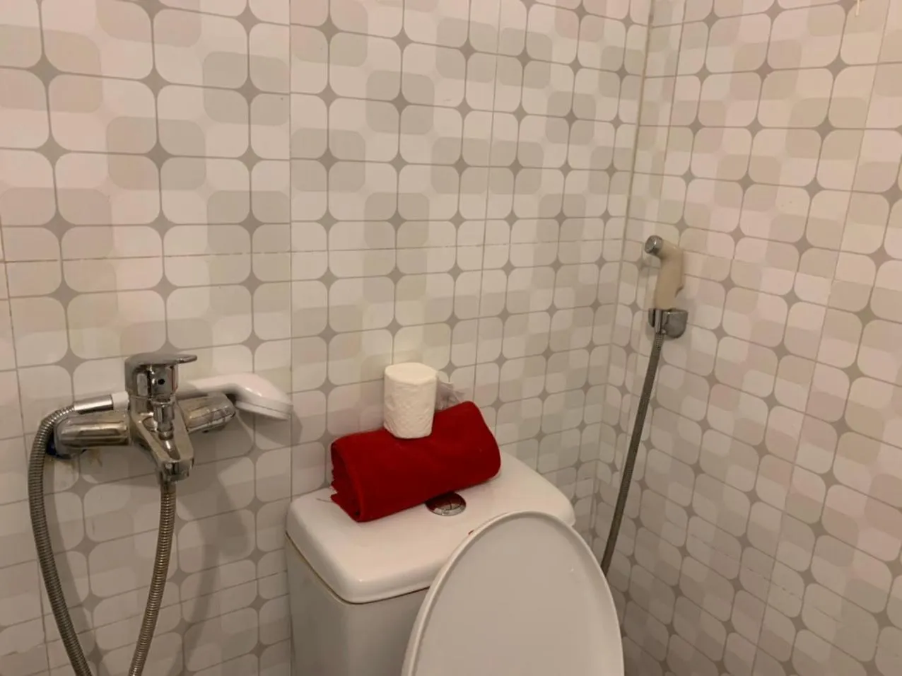 Shower in Lumos Home Ha noi