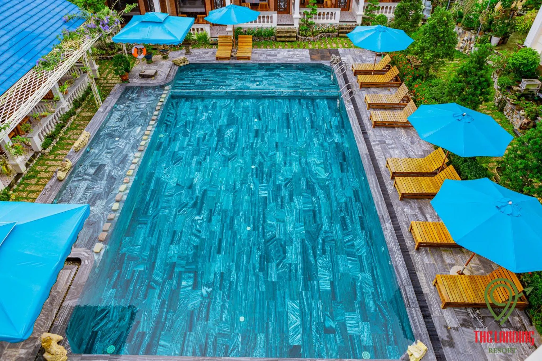 Swimming pool in The Landing Resort