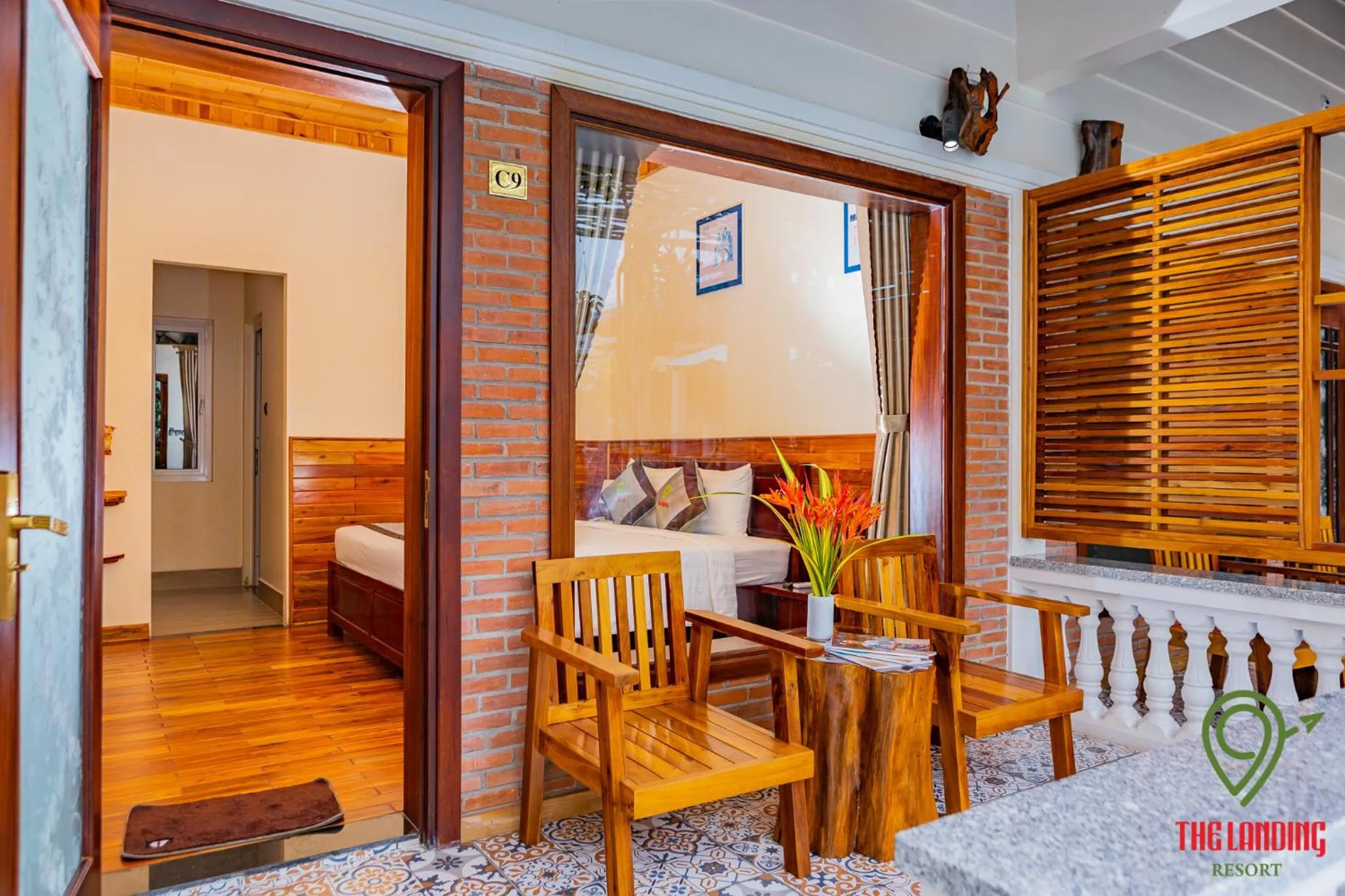 Bedroom, Bed in The Landing Resort