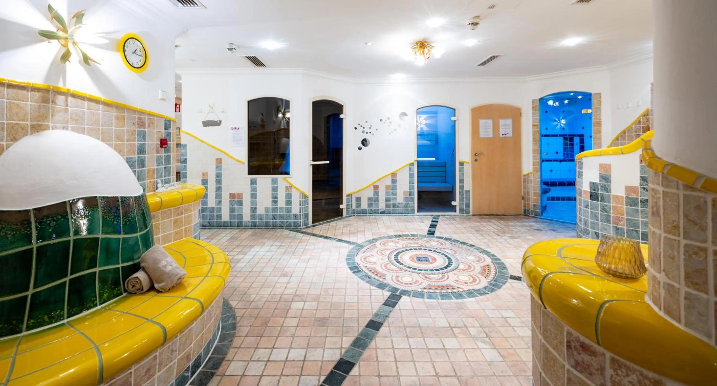 Sauna in Hotel Stoiser Graz -Parkplatz inbegriffen!