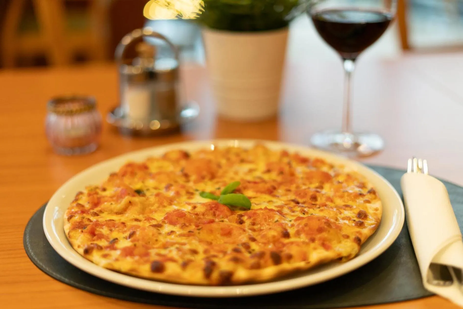 Restaurant/places to eat in Hotel Stoiser Graz -Parkplatz inbegriffen!