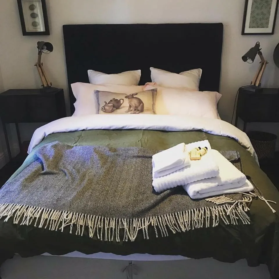 Bed in Waterside Cottage
