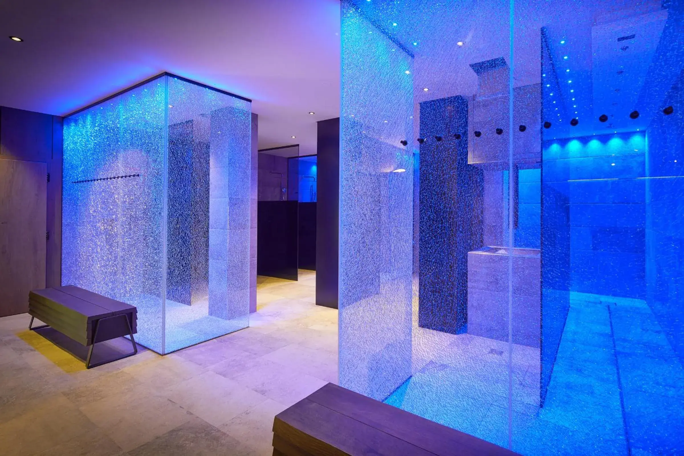 Spa and wellness centre/facilities in Krumers Alpin – Your Mountain Oasis Spa and wellness centre/facilities in Krumers Alpin – Your Mountain Oasis