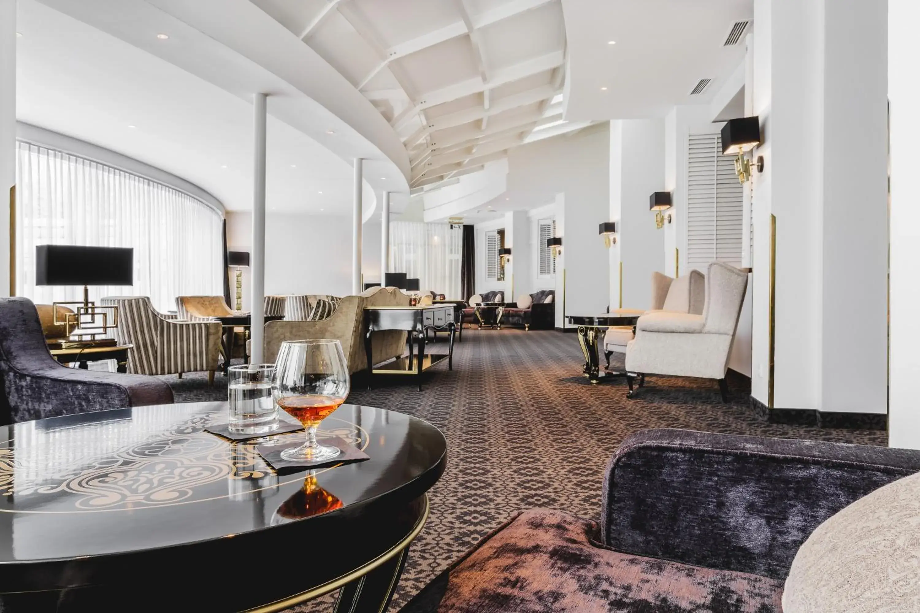 Lounge or bar in Krumers Alpin – Your Mountain Oasis Lounge or bar in Krumers Alpin – Your Mountain Oasis