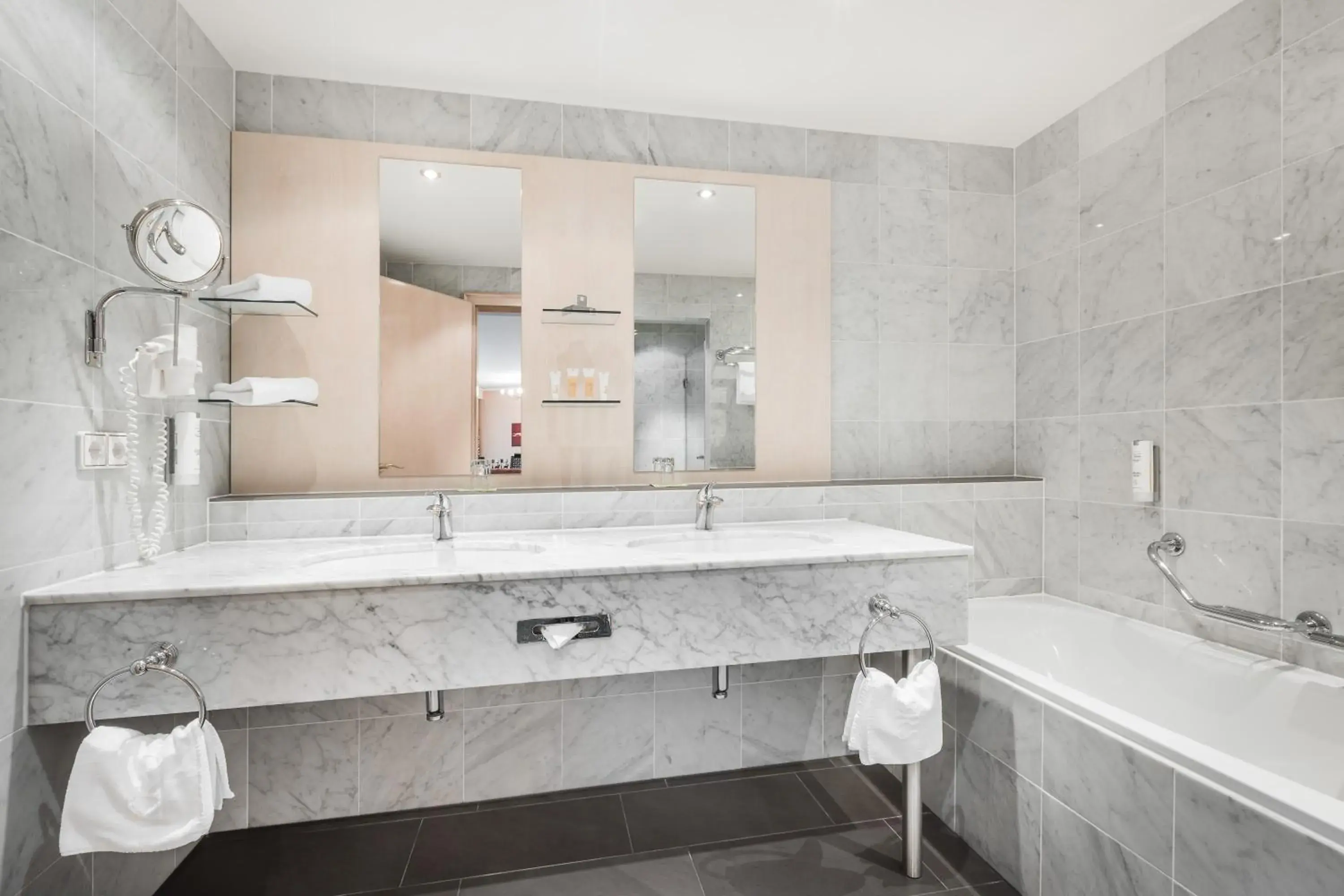 Bathroom in Krumers Alpin – Your Mountain Oasis Bathroom in Krumers Alpin – Your Mountain Oasis