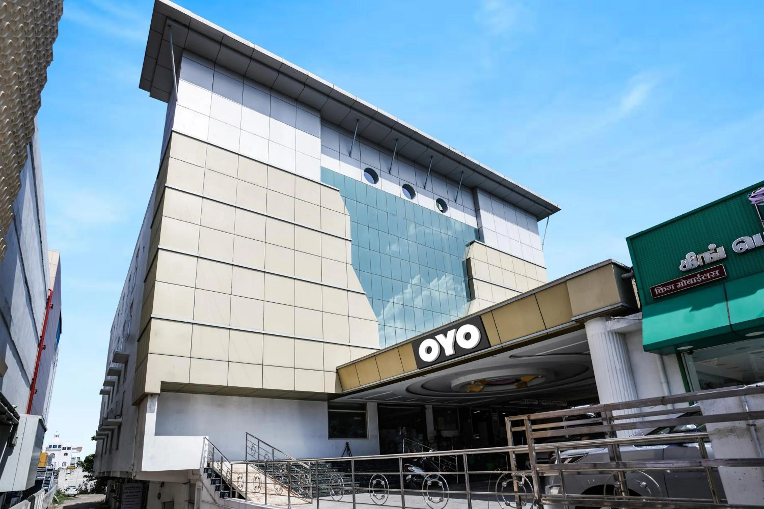 Facade/entrance in Collection O Avm Castle