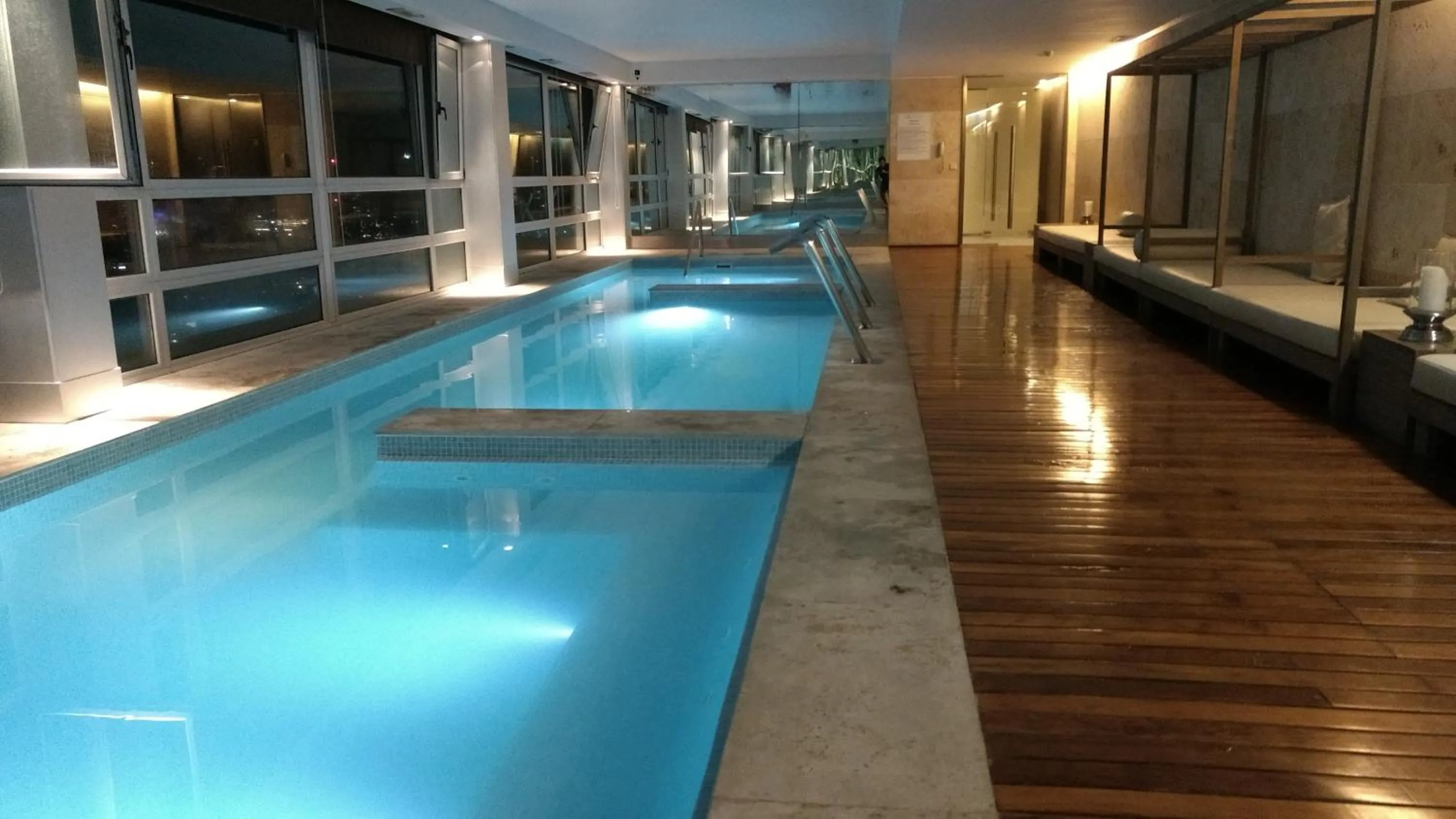 Swimming pool in Quartier San Telmo Luxury Pool Gym & Spa, piscina climatizada