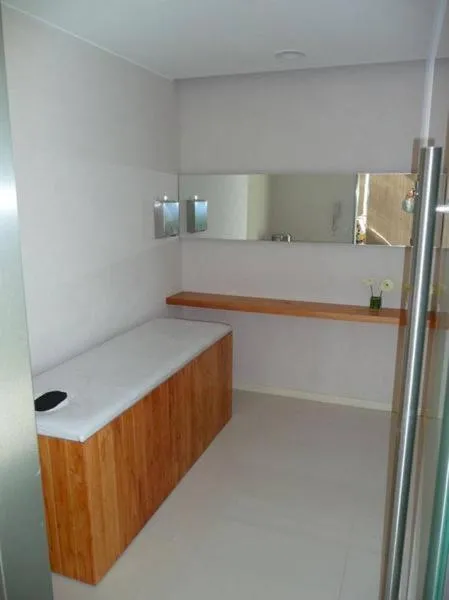 Massage in Quartier San Telmo Luxury Pool Gym & Spa, piscina climatizada