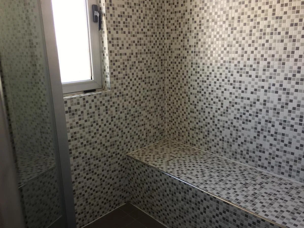 Steam room in Quartier San Telmo Luxury Pool Gym & Spa, piscina climatizada