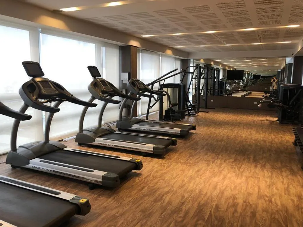 Quartier San Telmo Luxury Pool Gym & Spa, piscina climatizada