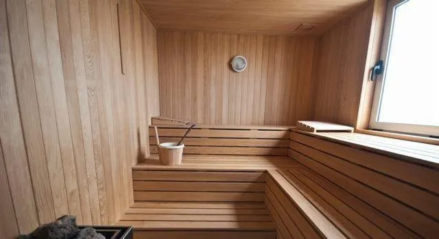 Quartier San Telmo Luxury Pool Gym & Spa, piscina climatizada