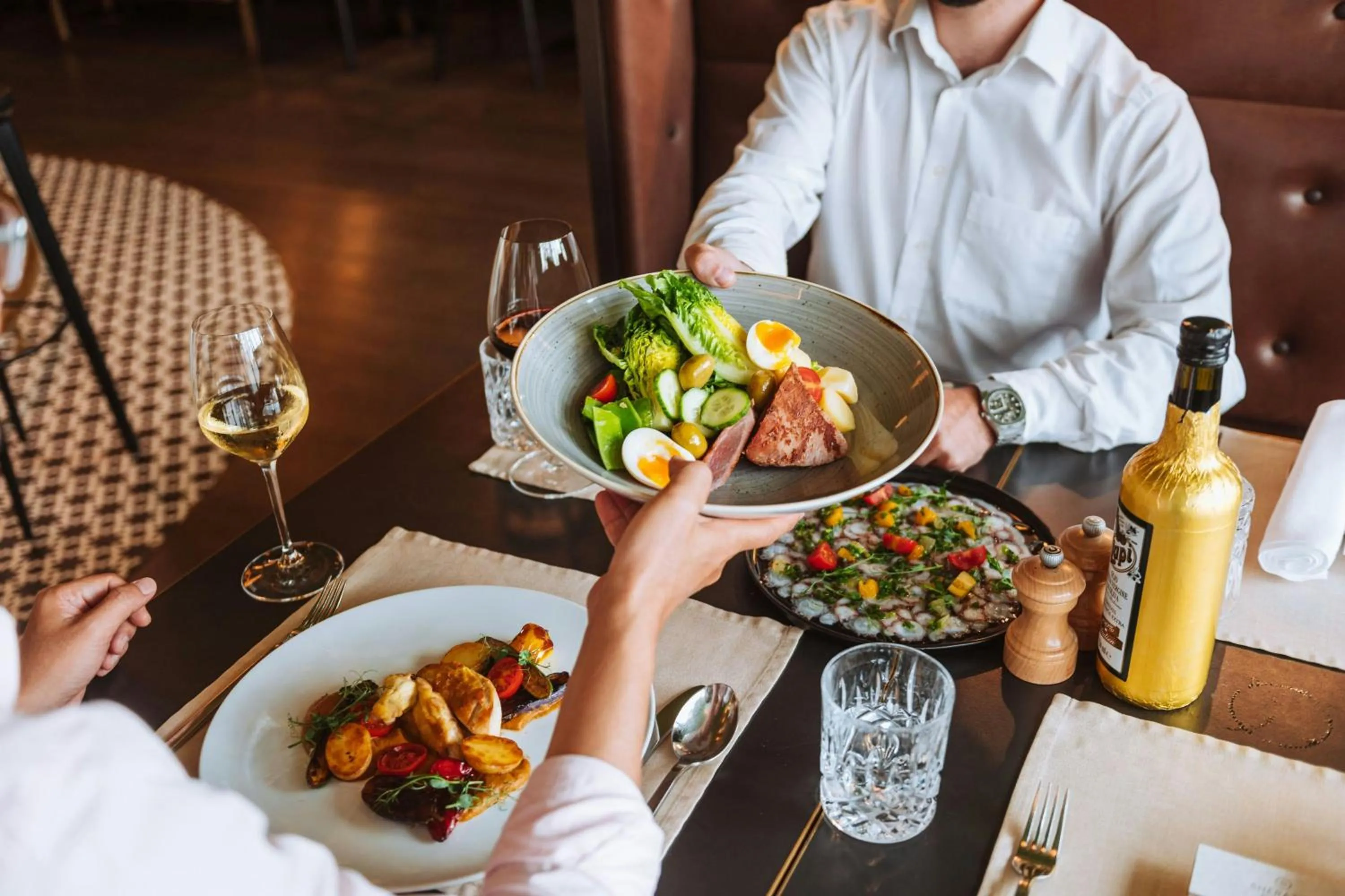 Restaurant/places to eat in Sheraton Grand Salzburg