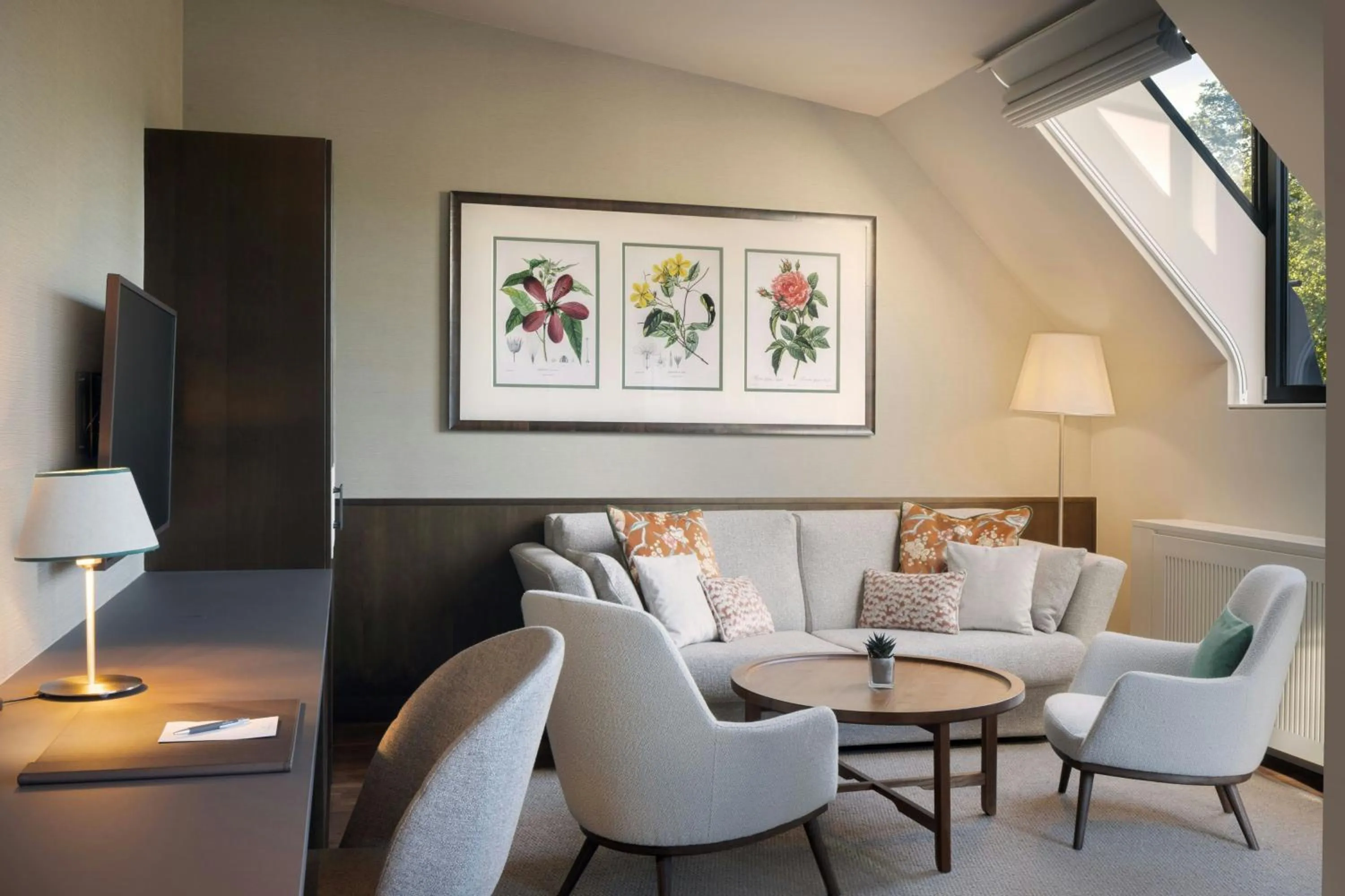 Living room in Sheraton Grand Salzburg