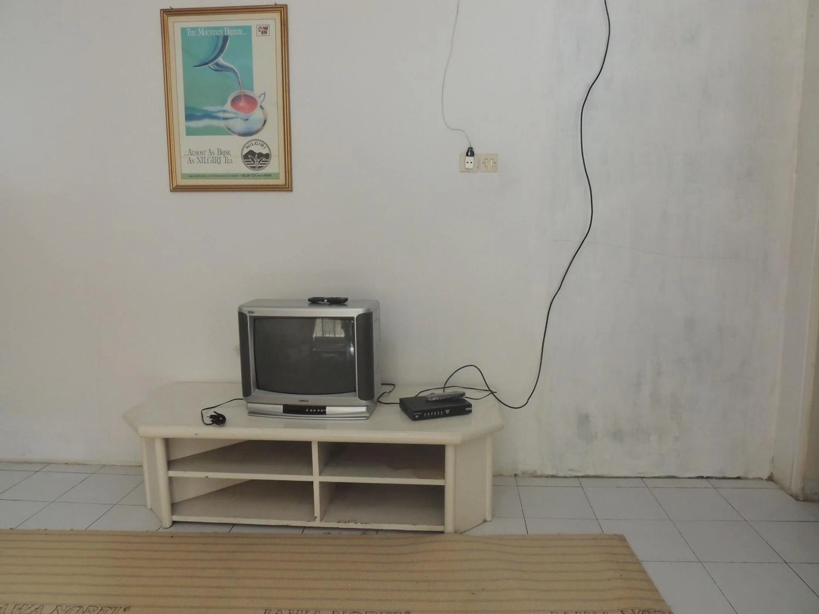 TV and multimedia in Resort Agrowisata Perkebunan Tambi