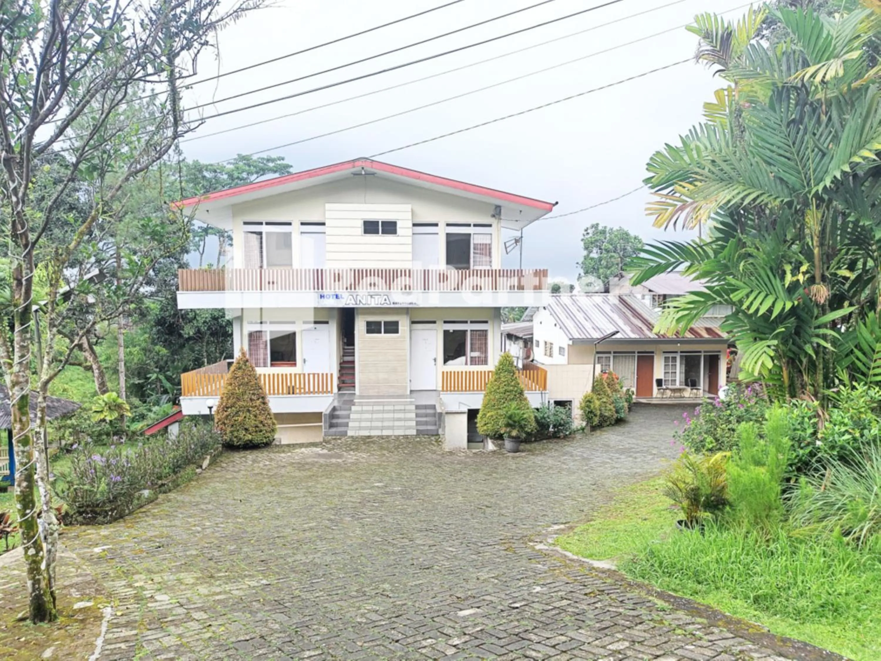 Property building in Hotel Anita Baturaden Mitra RedDoorz