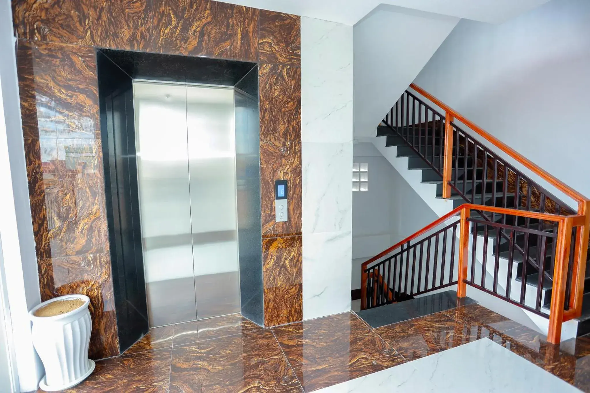 Facade/entrance in Pheng Chenda Hotel Facade/entrance in Pheng Chenda Hotel