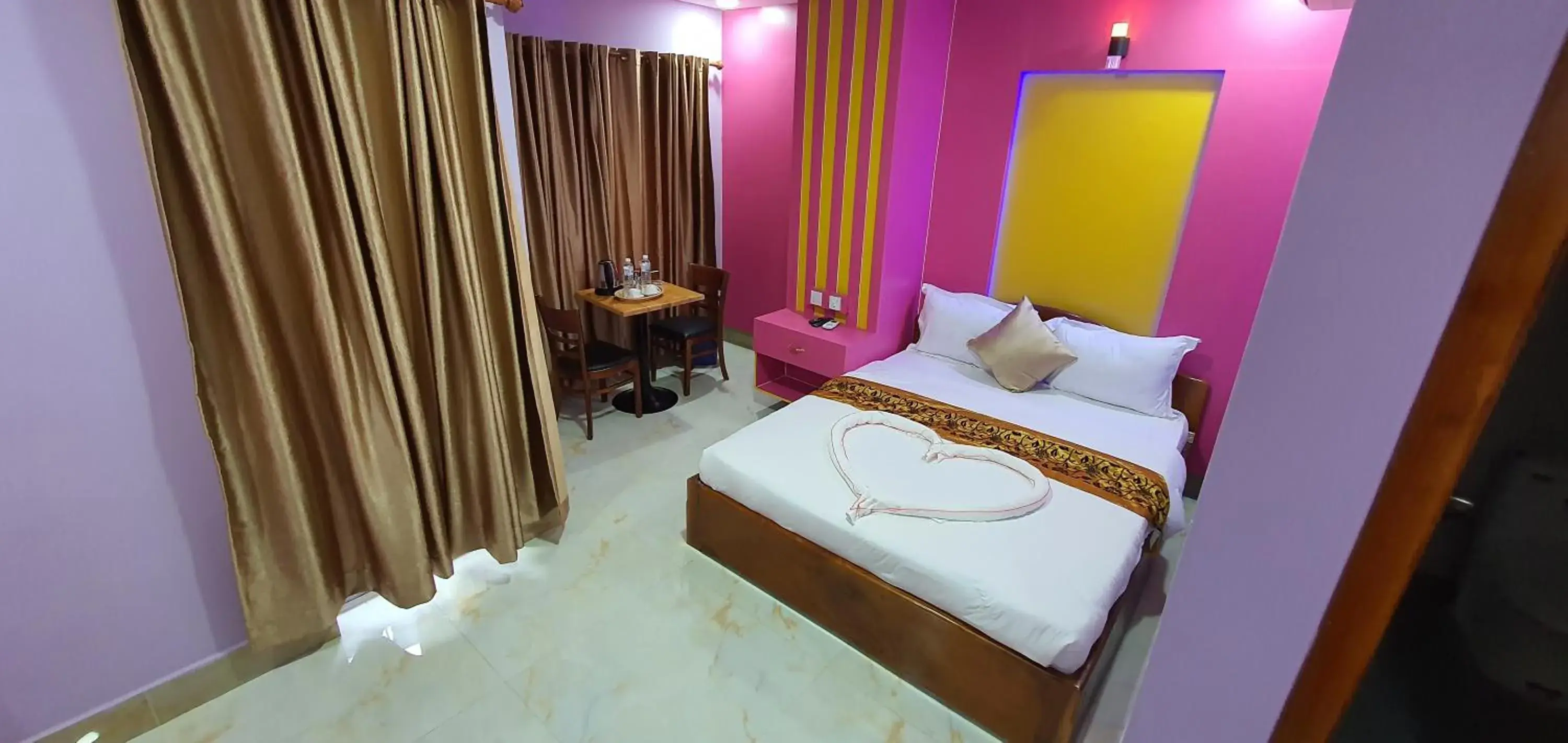 Bed in Pheng Chenda Hotel Bed in Pheng Chenda Hotel