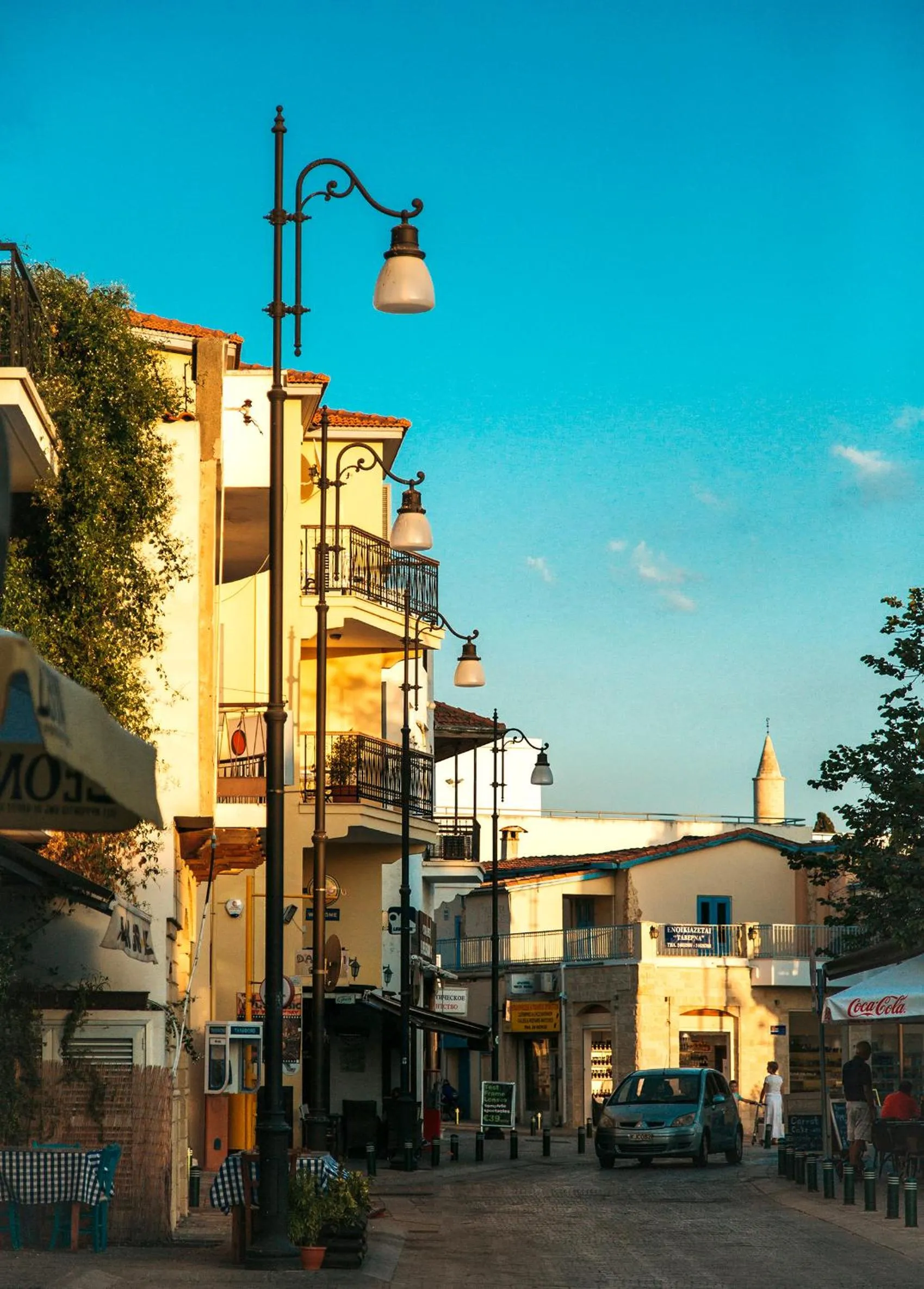 Neighbourhood in LIV URBAN Suites