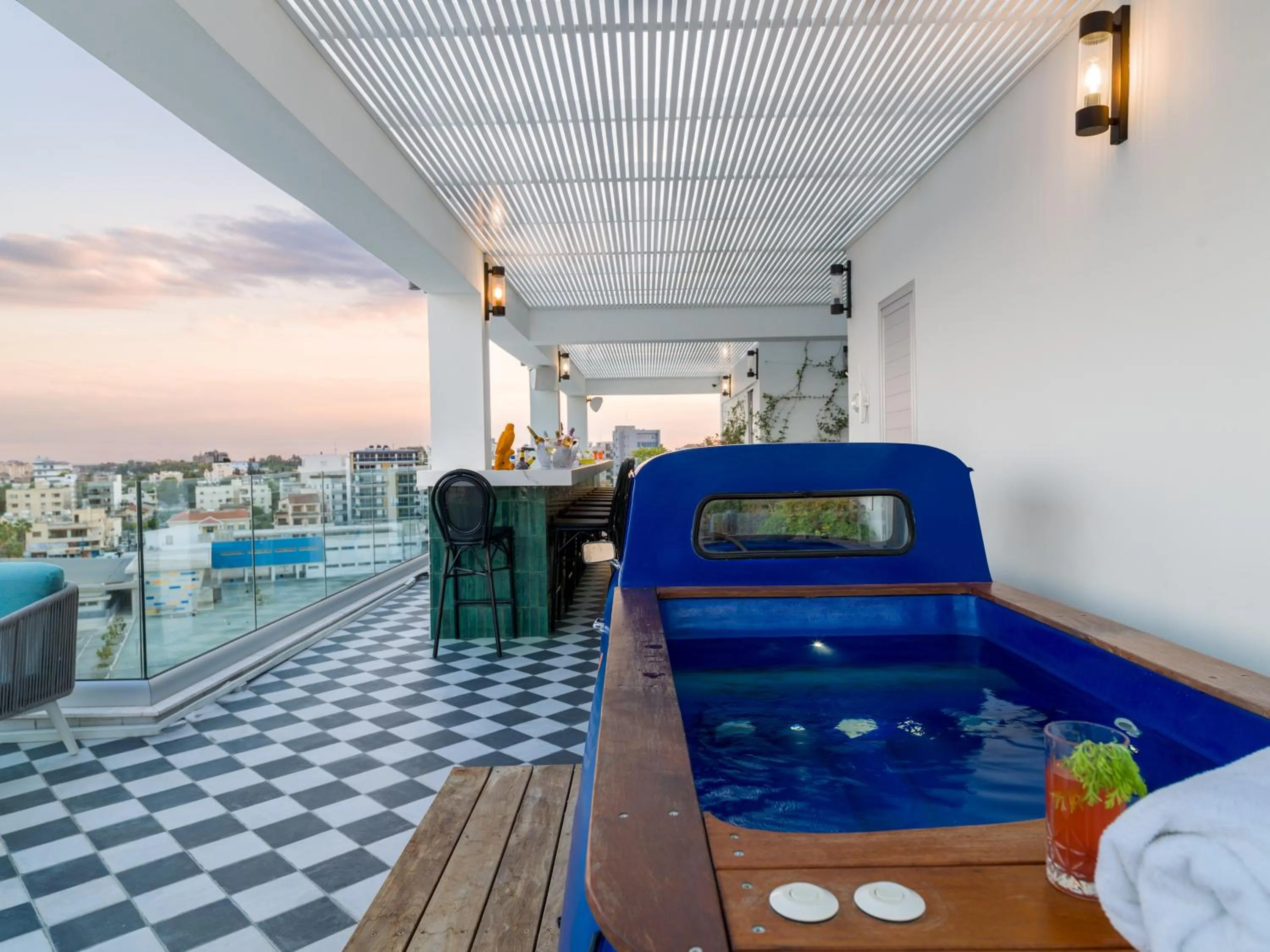 Patio in LIV URBAN Suites