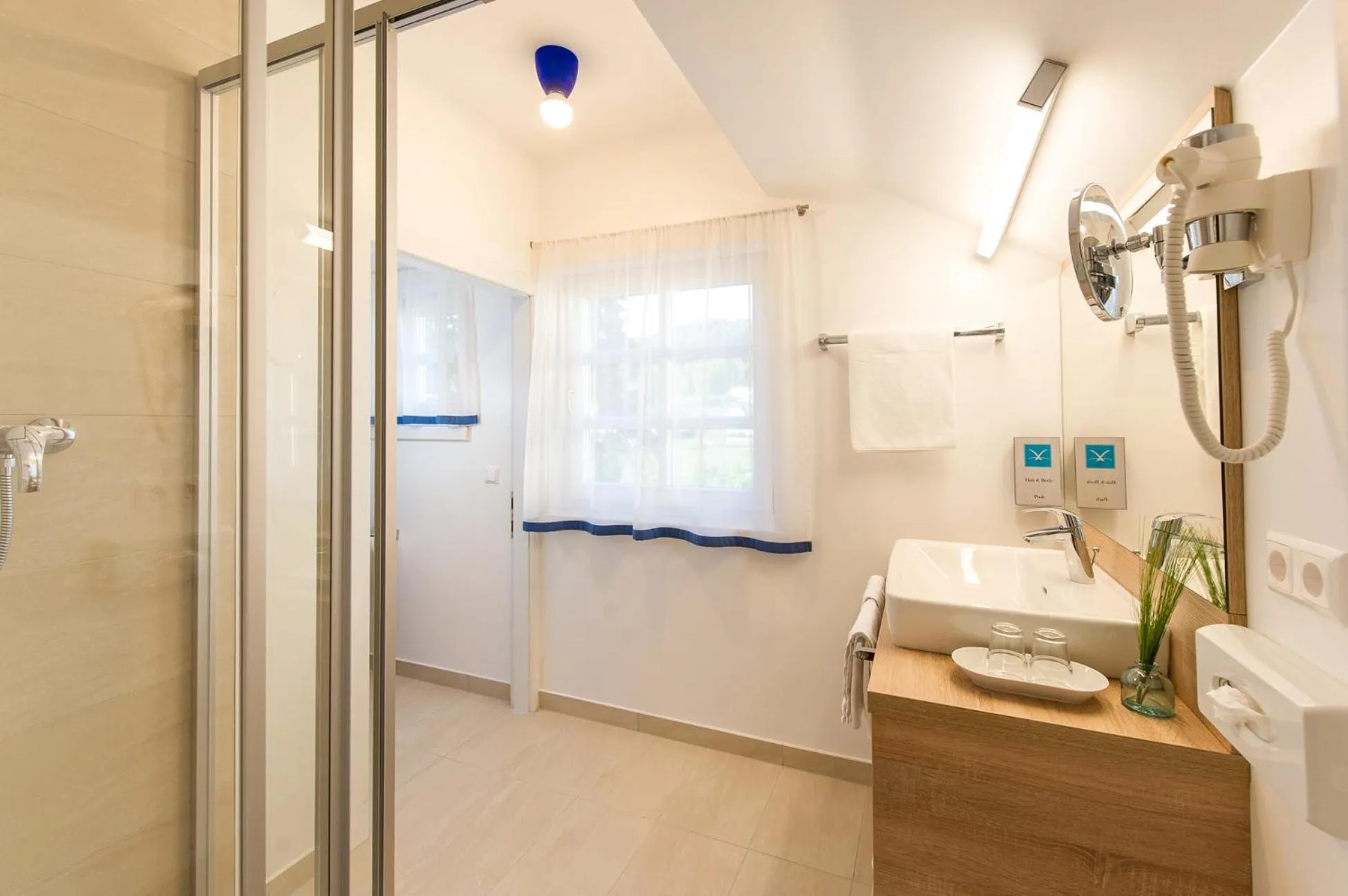 Bathroom in Lust und Laune Hotel am Wörthersee