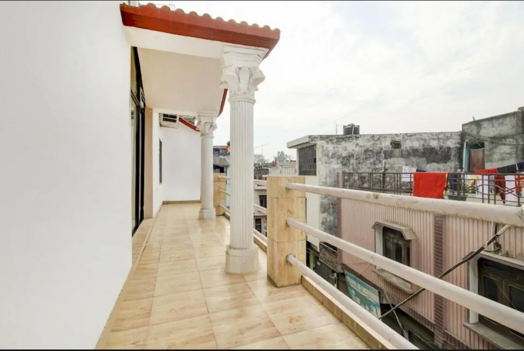 Property building in Hotel kingsman