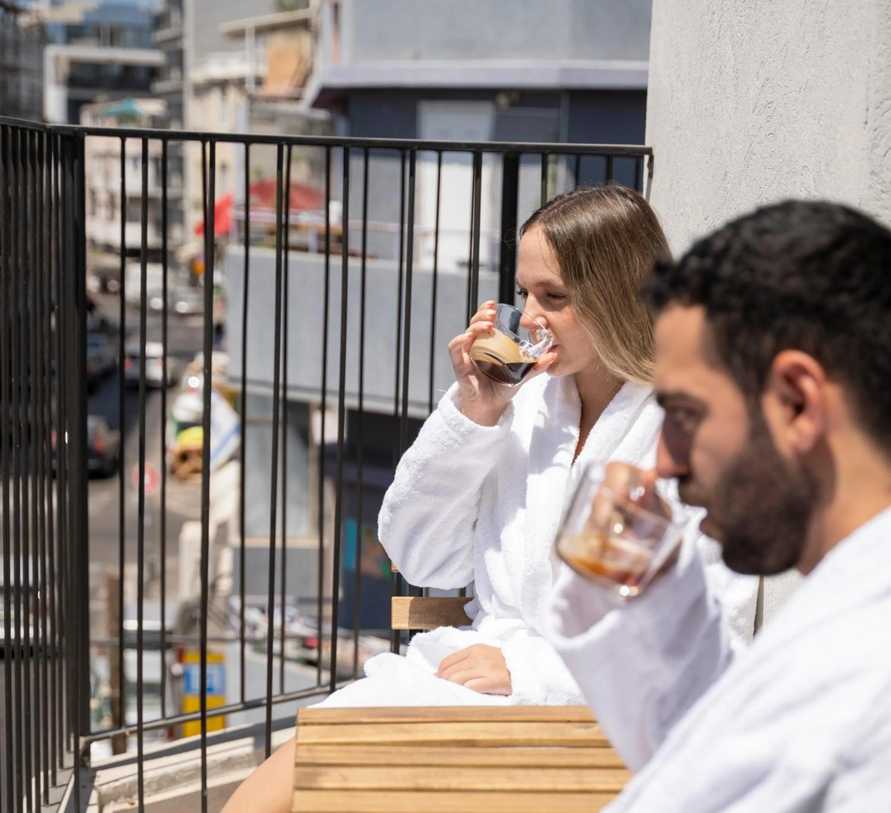 People in De' Mar Florentine By Peraia