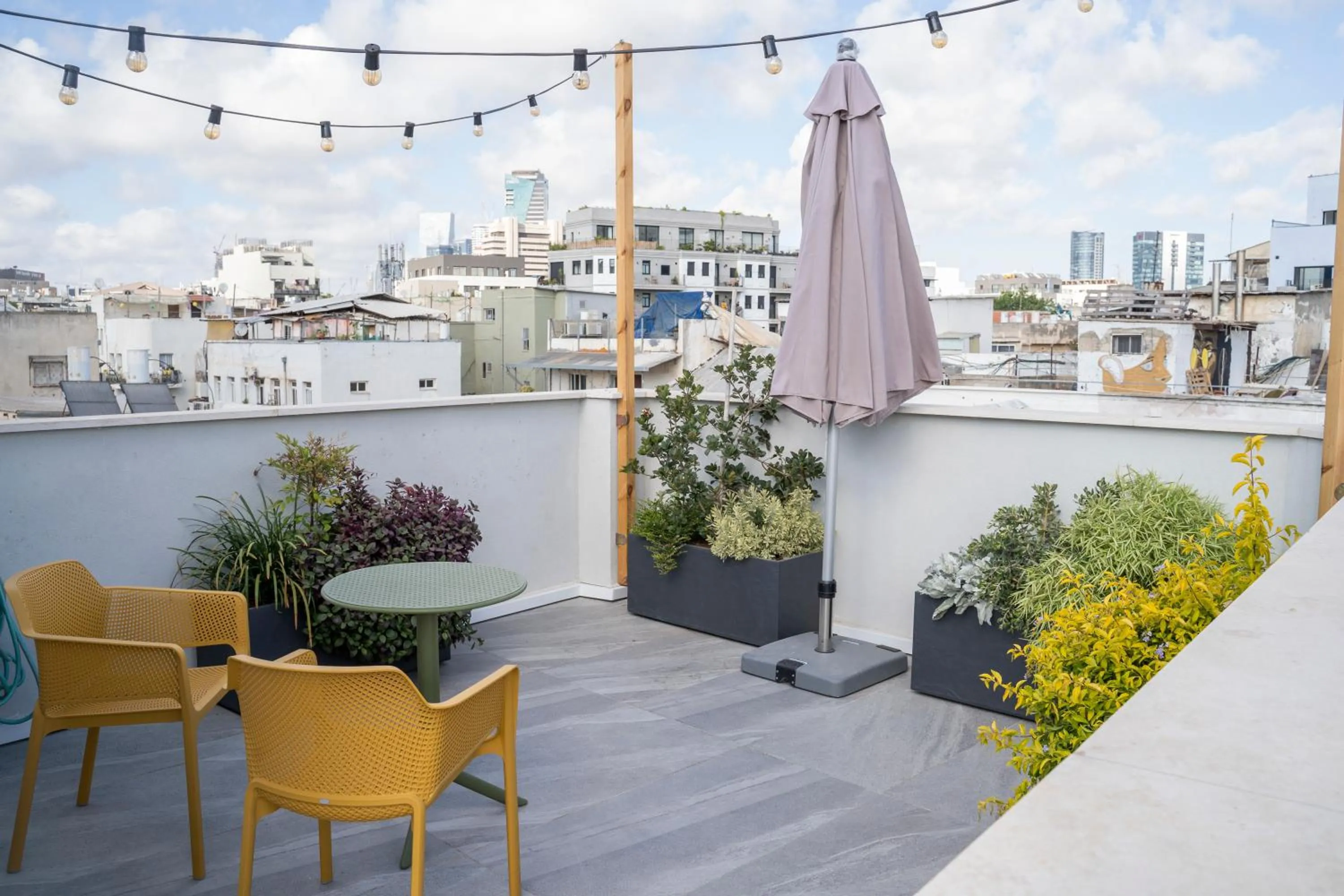 Balcony/Terrace in De' Mar Florentine By Peraia