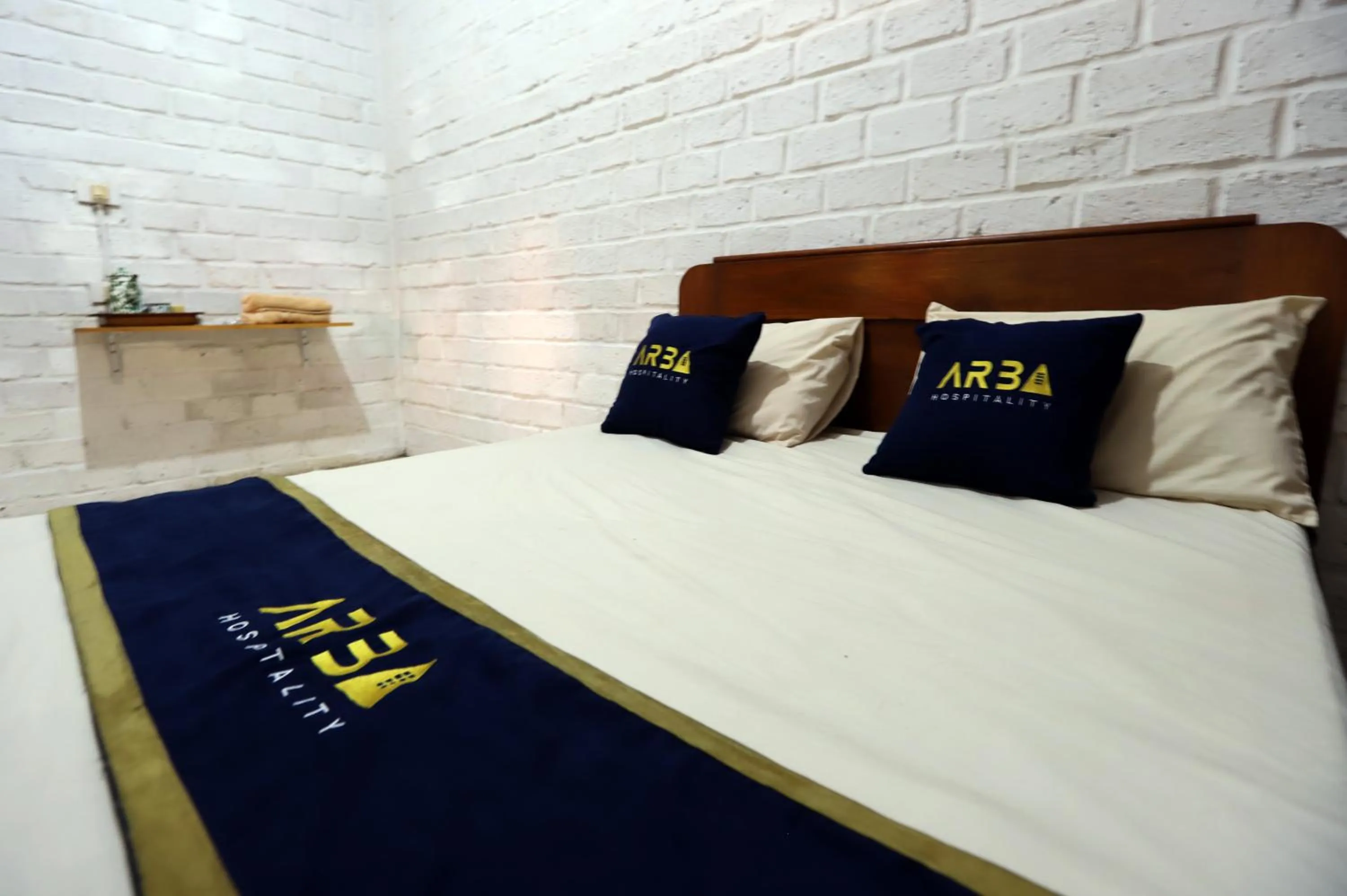 Bed in Katumbiri Resort