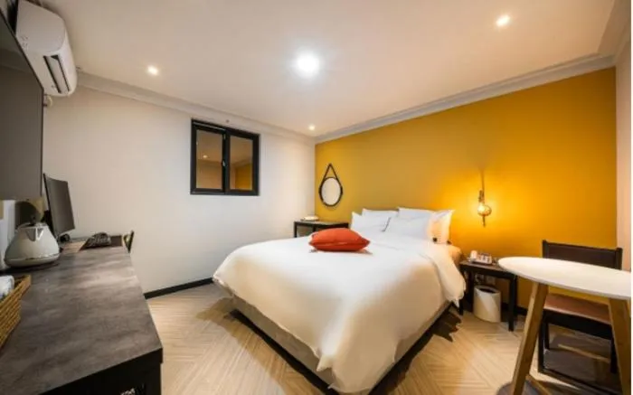 Decorative detail in St. 179 Incheon Hotel