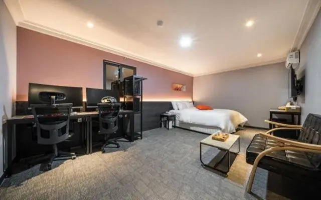 Bedroom in St. 179 Incheon Hotel Bedroom in St. 179 Incheon Hotel