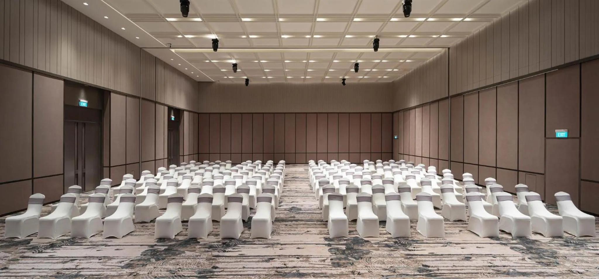 Meeting/conference room in Crowne Plaza Phu Quoc Starbay by IHG