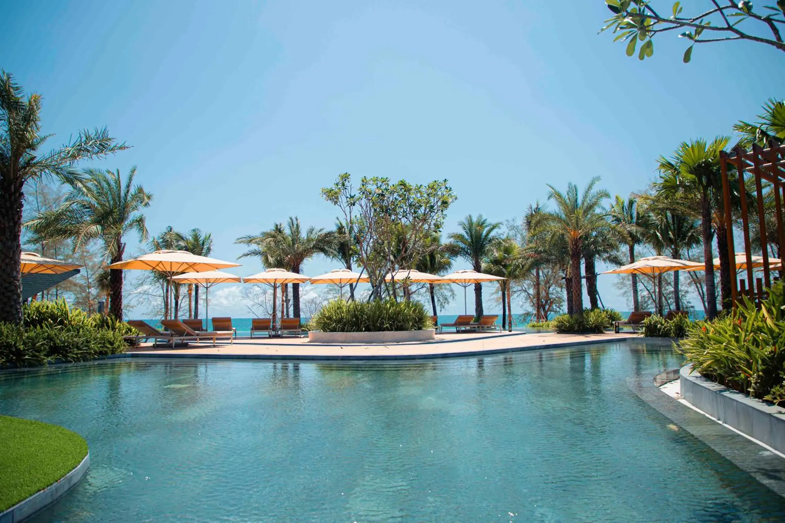 Swimming pool in Crowne Plaza Phu Quoc Starbay by IHG Swimming pool in Crowne Plaza Phu Quoc Starbay by IHG
