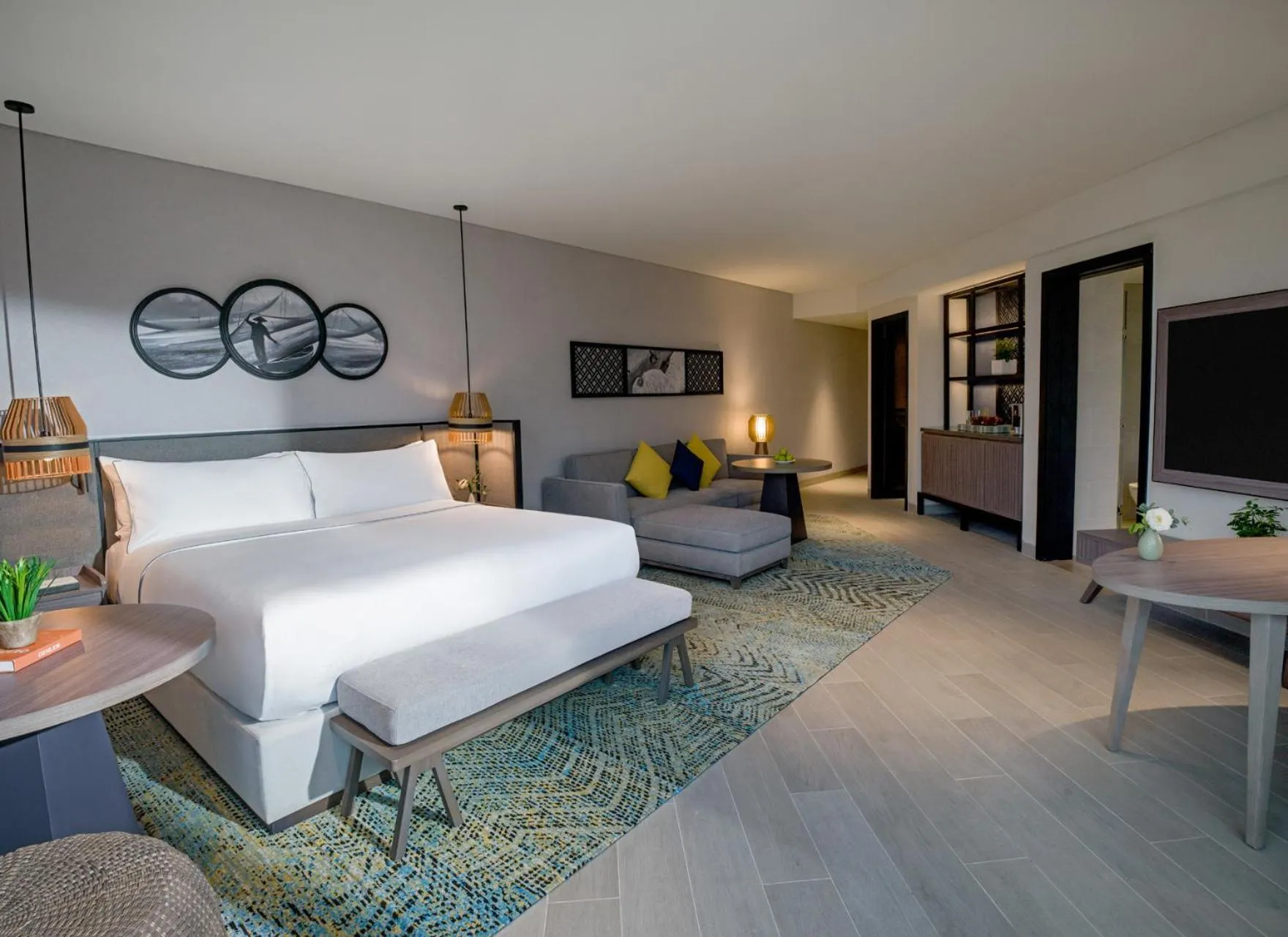 Bed in Crowne Plaza Phu Quoc Starbay by IHG