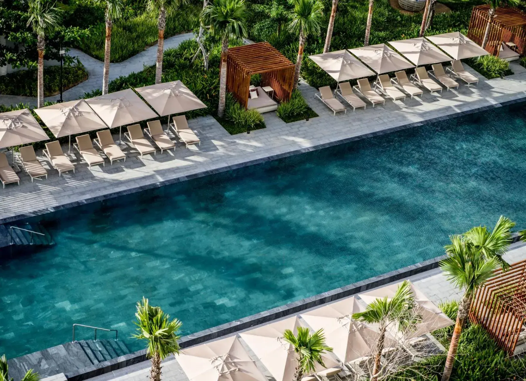Pool view in Crowne Plaza Phu Quoc Starbay by IHG Pool view in Crowne Plaza Phu Quoc Starbay by IHG
