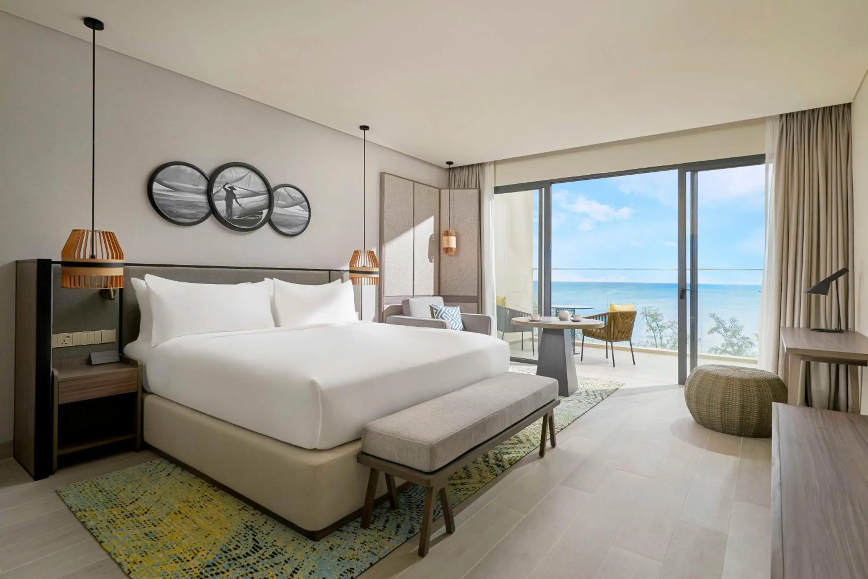 Photo of the whole room, Bed in Crowne Plaza Phu Quoc Starbay by IHG Photo of the whole room, Bed in Crowne Plaza Phu Quoc Starbay by IHG